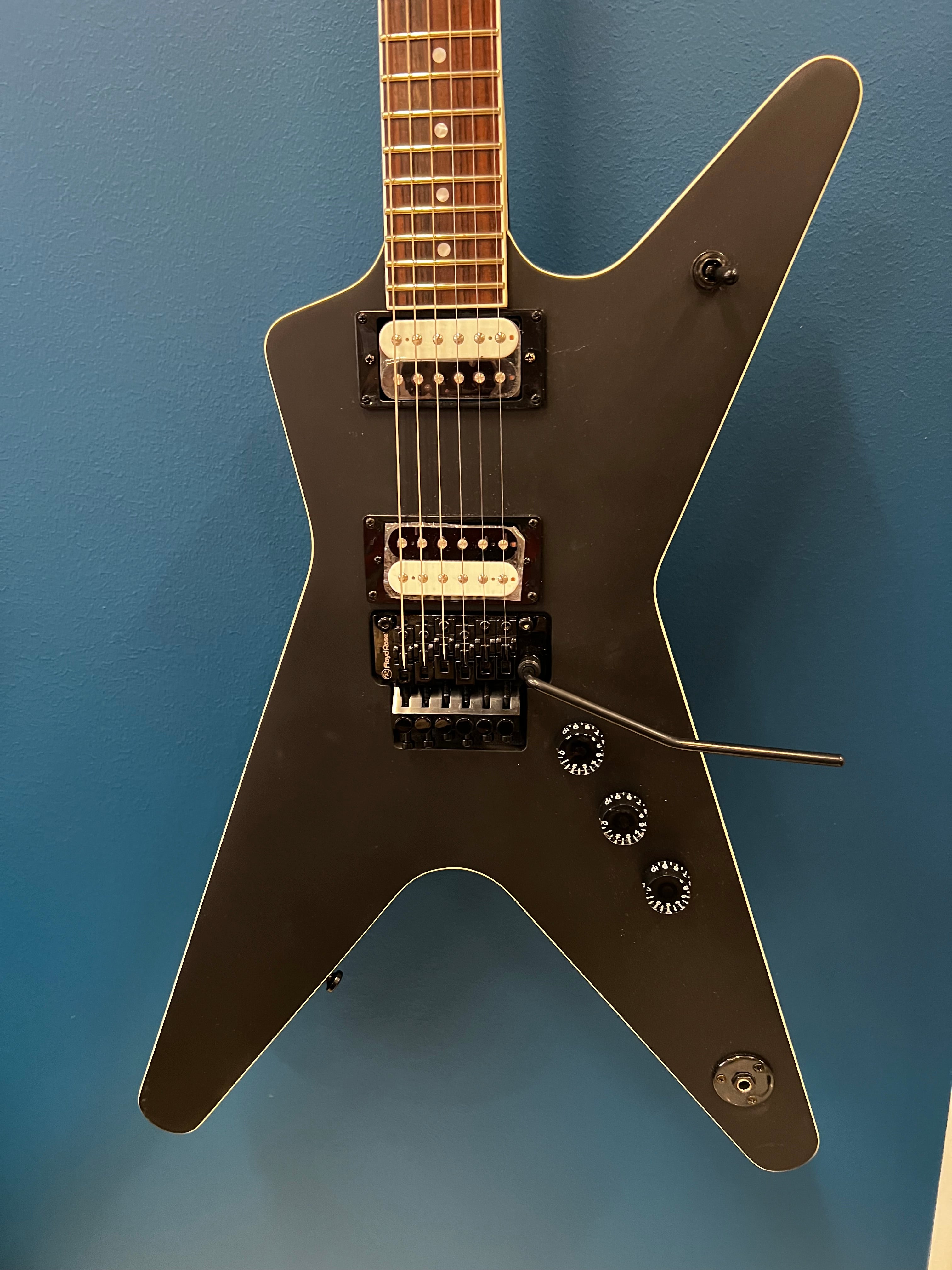 DEAN MLX Floyd Black Satin electric guitar b-stock