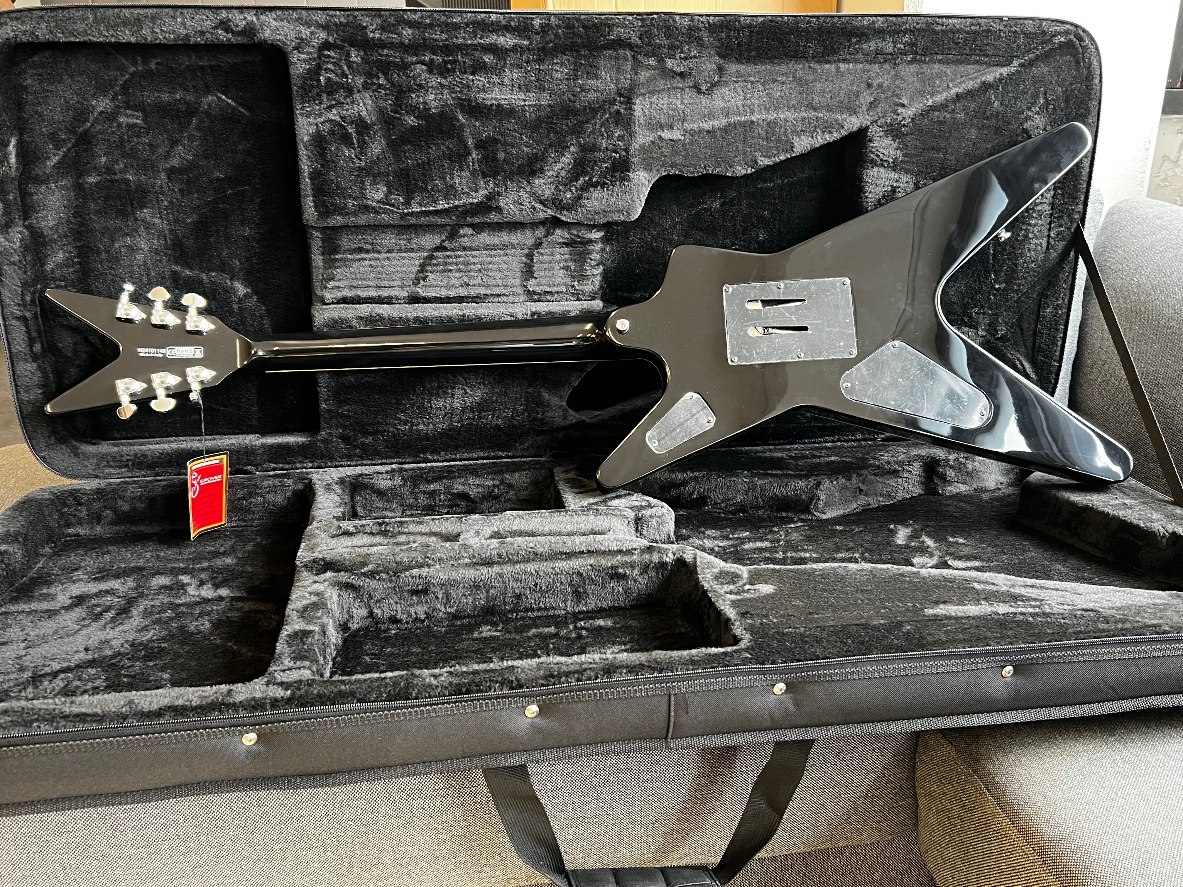 DEAN ML Far Beyond Driven electric guitar