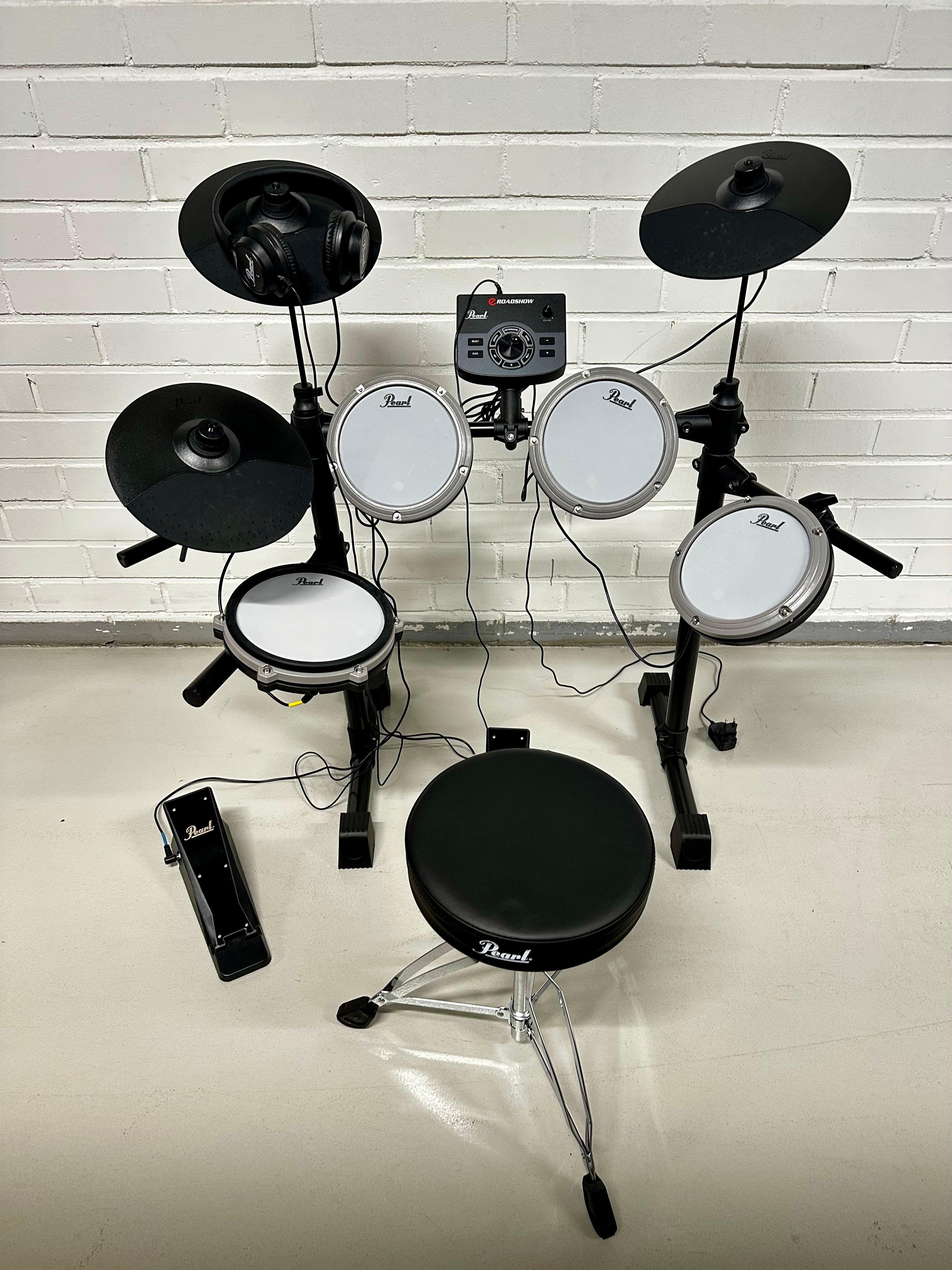 PEARL eROADSHOW ELECTRONIC DRUM KIT DEMO