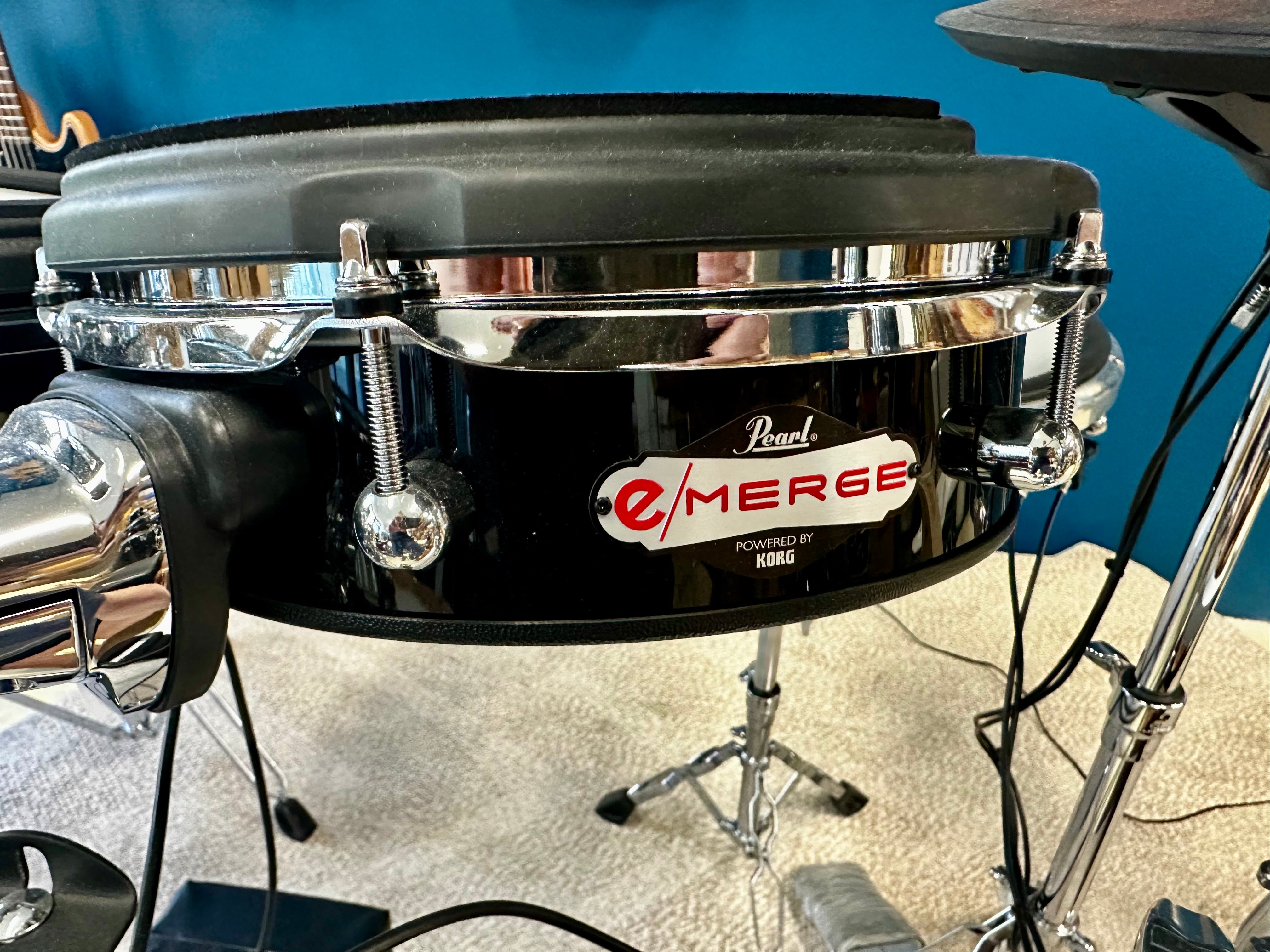 Pearl e/Merge EM-53T - e/TRADITIONAL Electric drumset Kai Hahto clic set