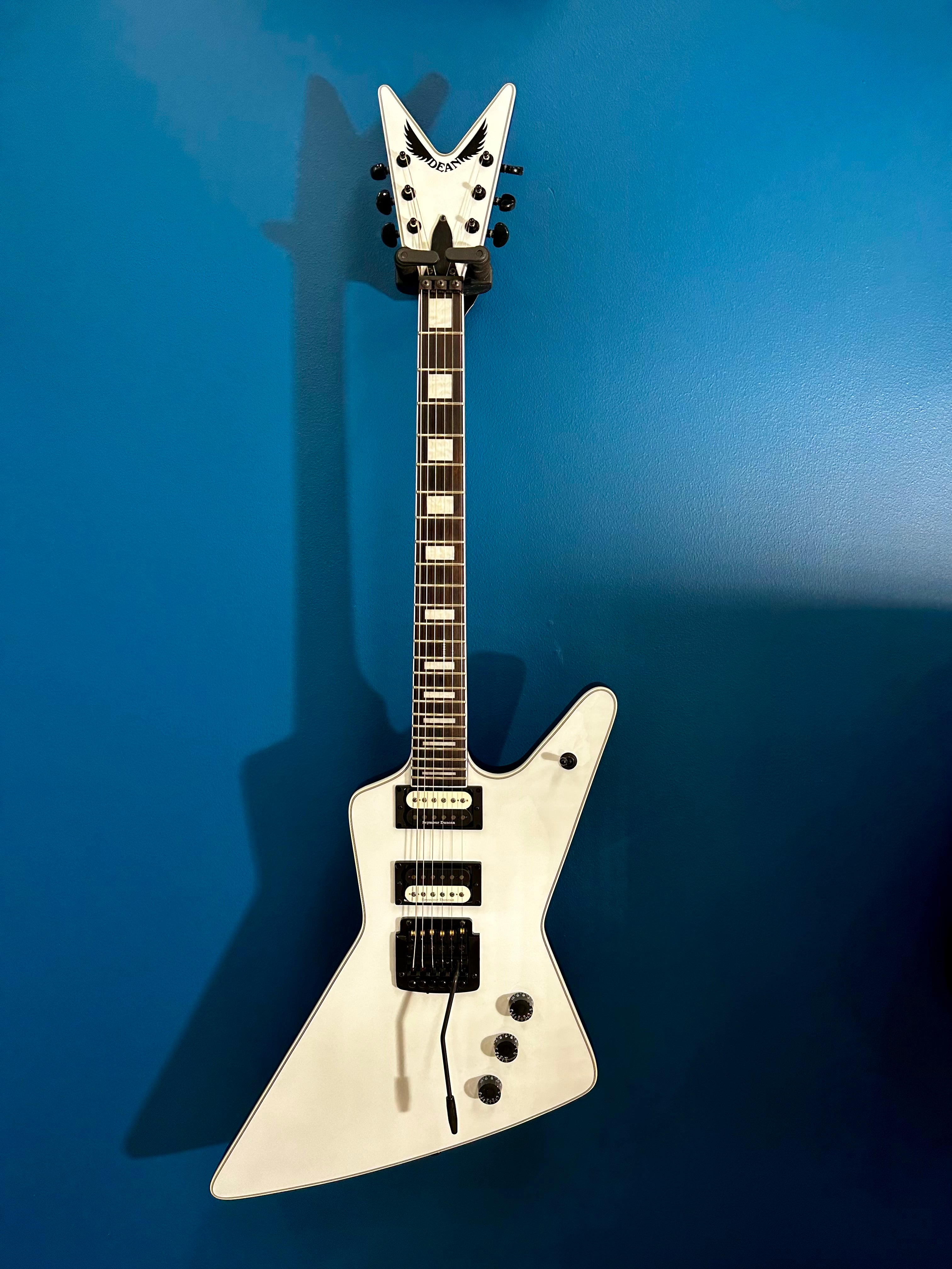 Dean Z SEL 24 K CWH Z Select 24 Kahler Guitar Classic White