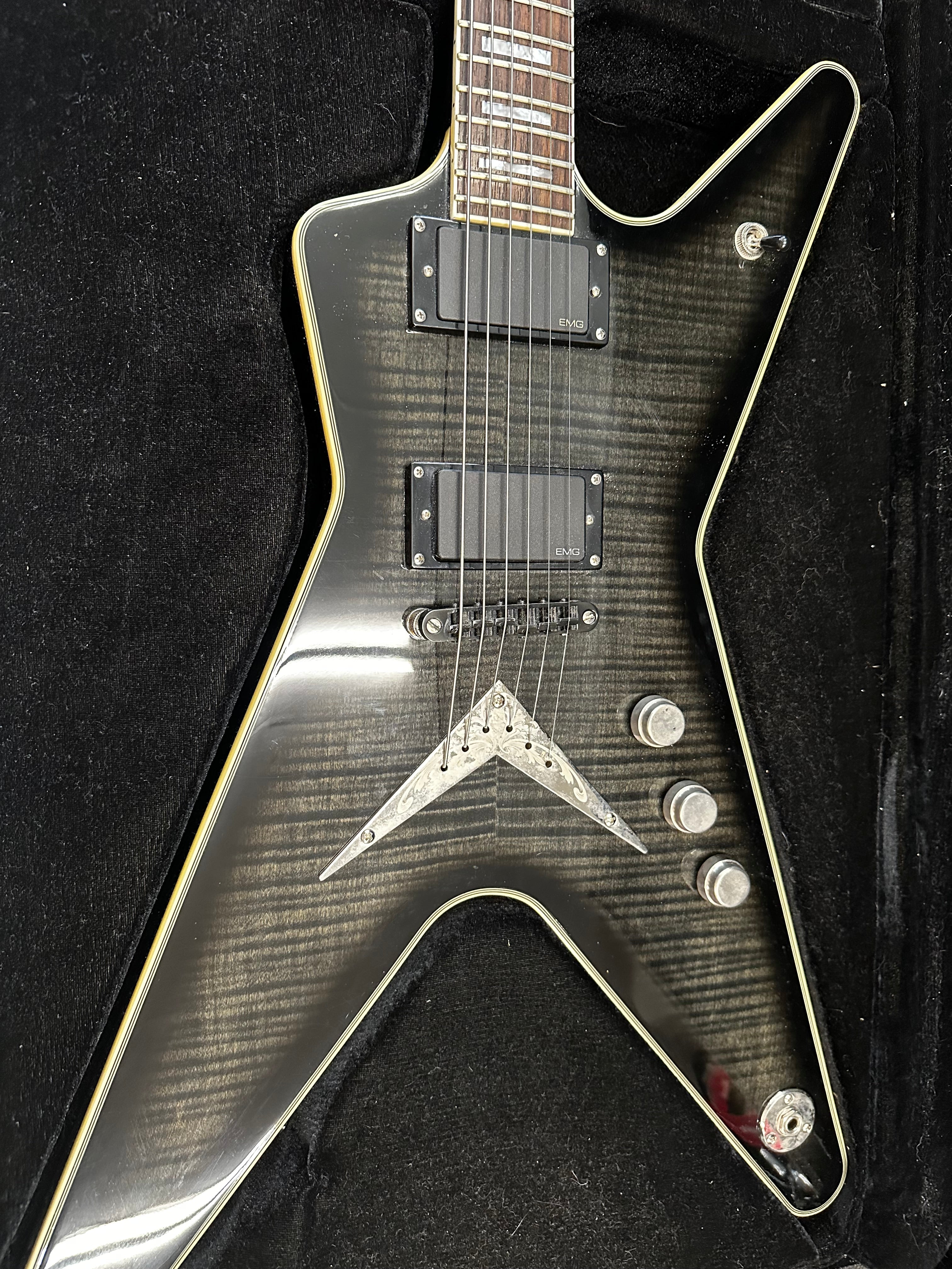DEAN ML 30th Anniversary Edition Black Burst