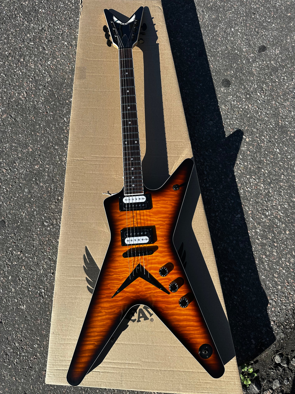 DEAN MLX Quilt Maple TBZ Trans Brazil Burst