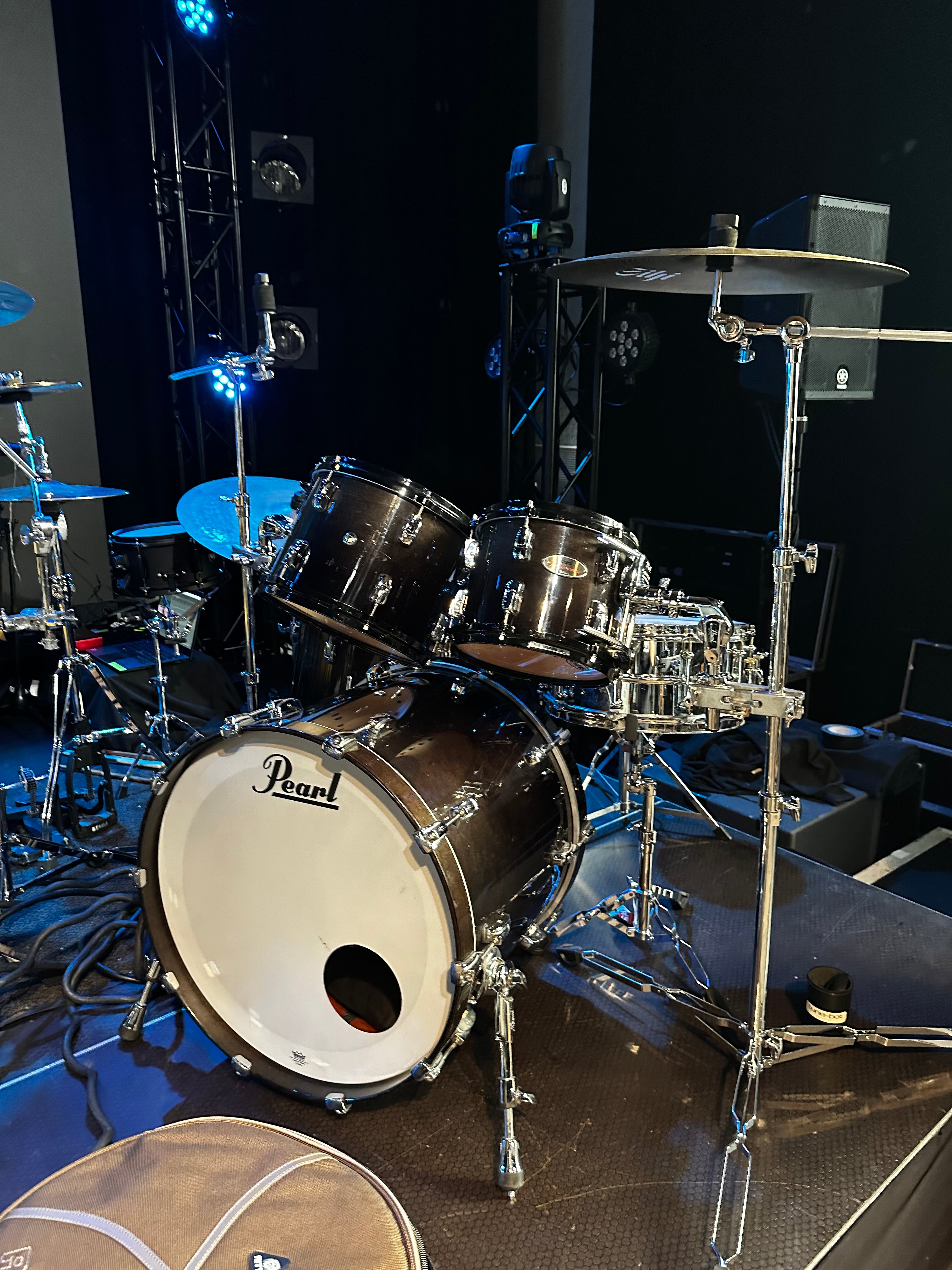 Pearl RF Reference 22” Shell pack Reowned