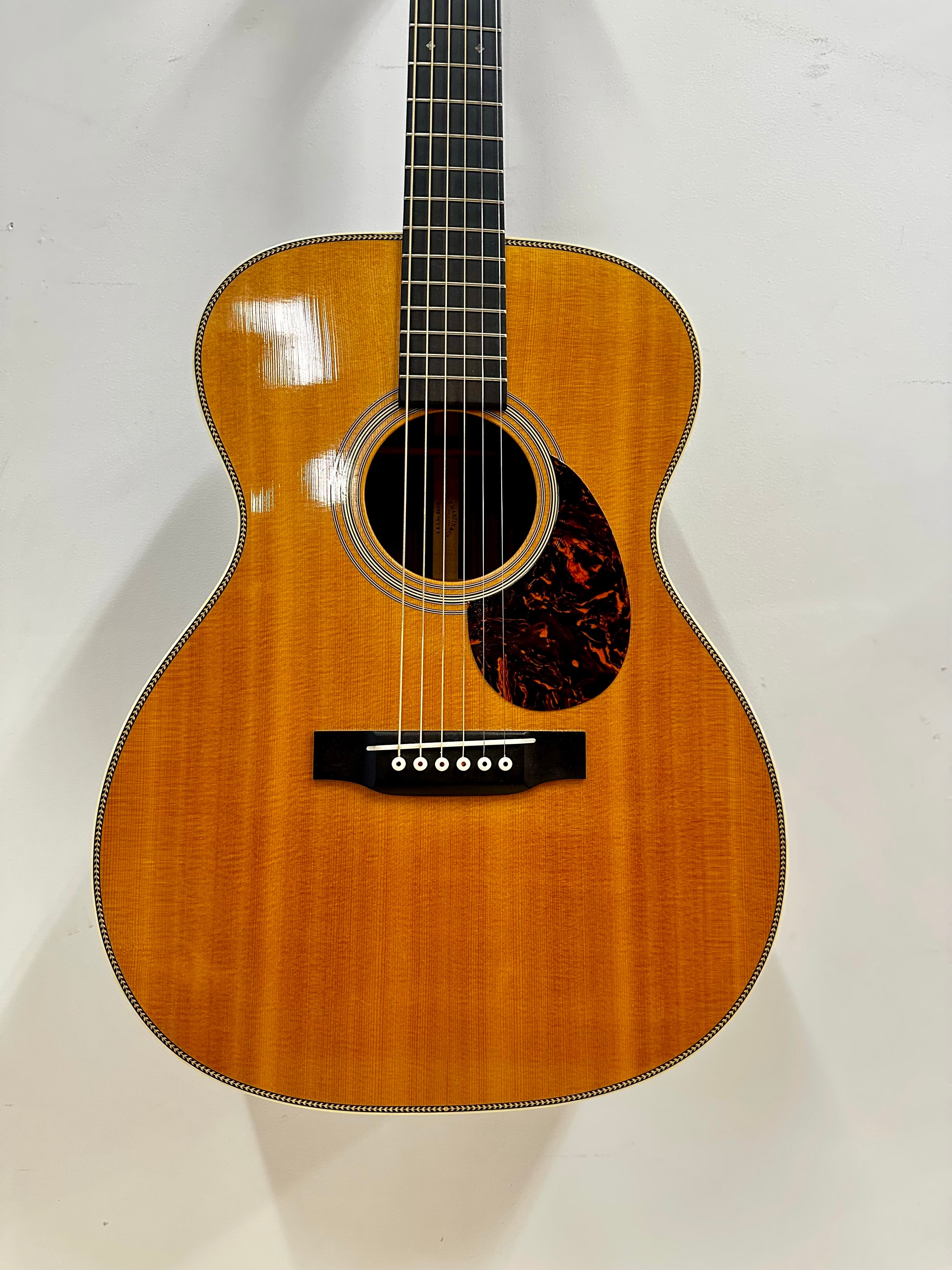 MARTIN OM-28 Vintage 2013