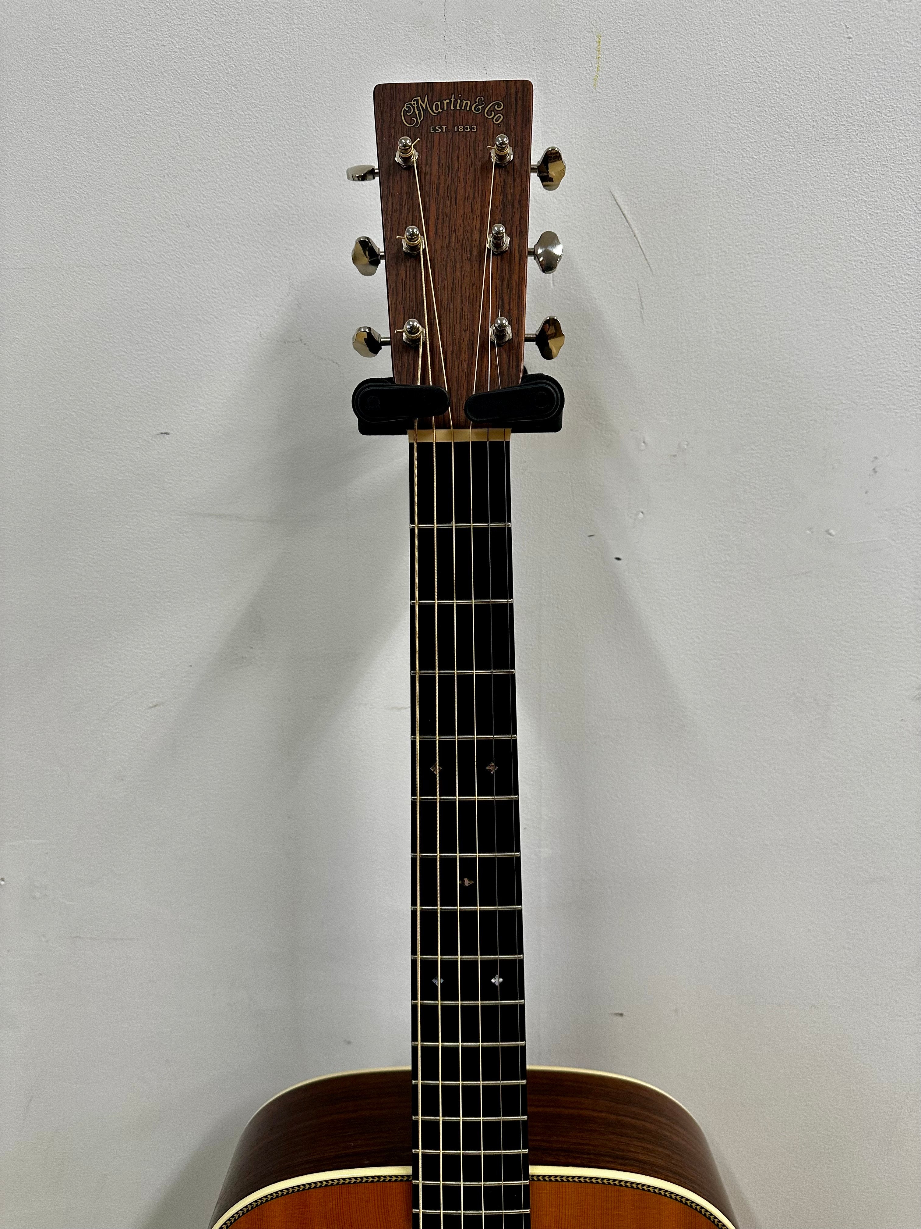 MARTIN OM-28 Vintage 2013