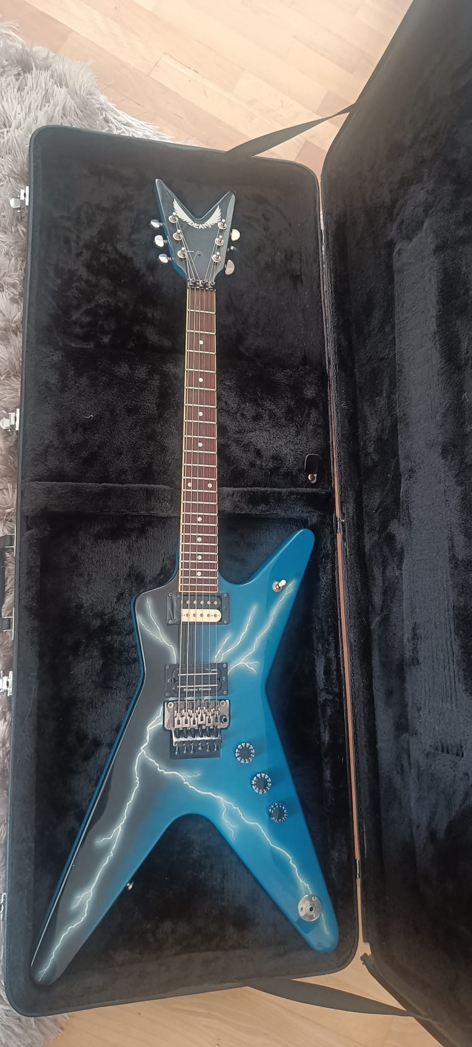 DEAN Dime from Hell electric guitar Reowned