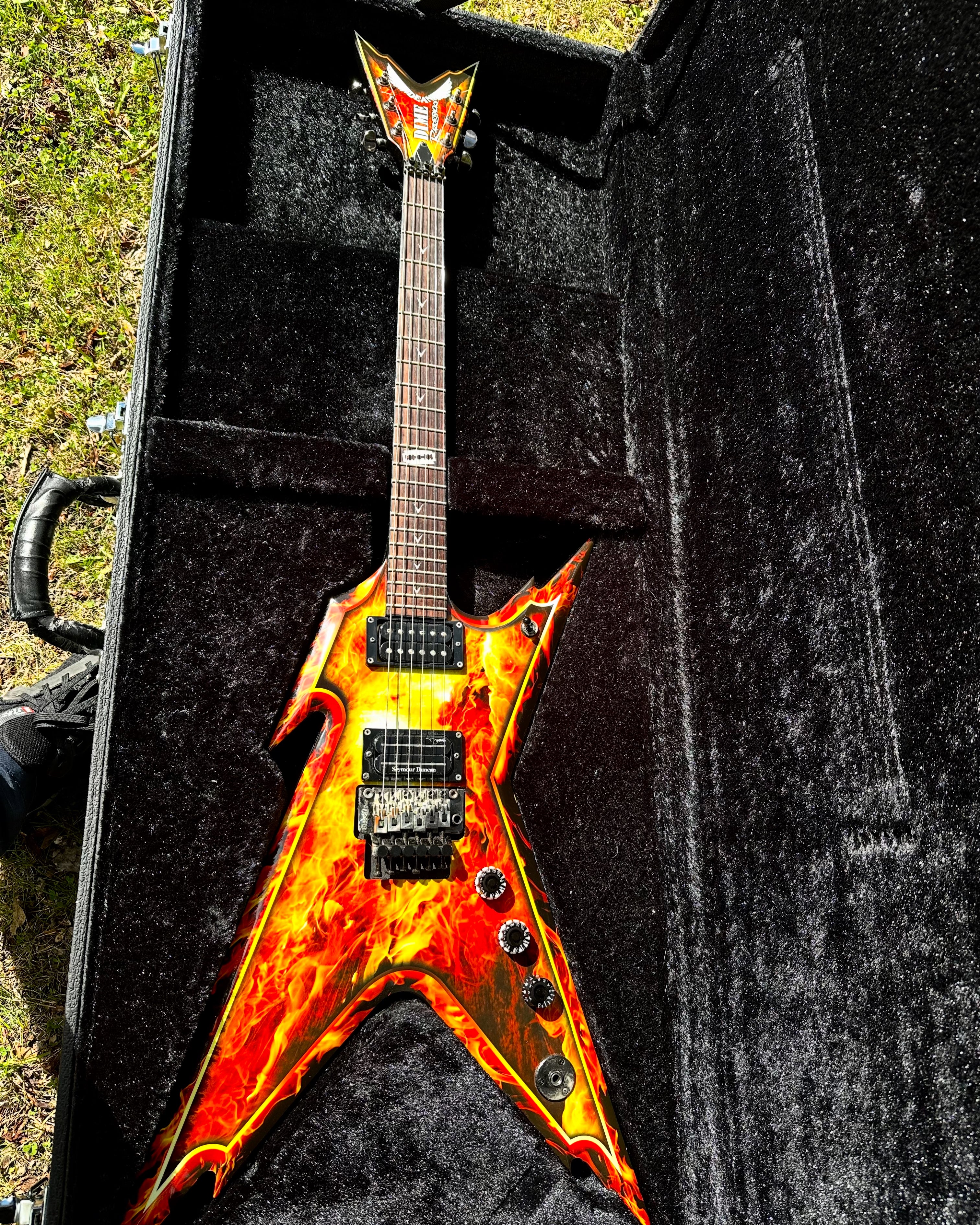 Dean Razorback Explosion Electric Guitar Käytetty
