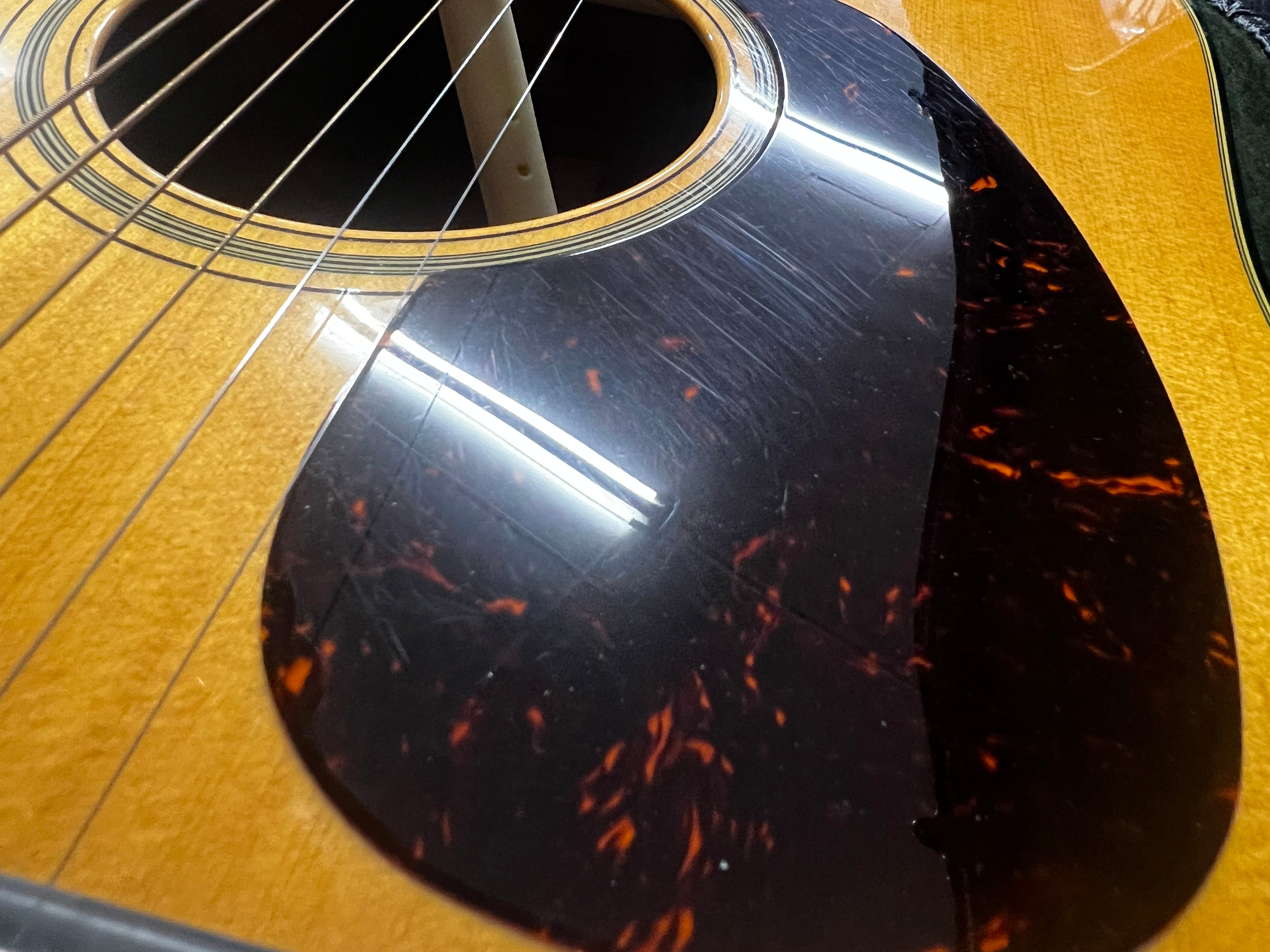 Martin D-18 Standard 2017 Acoustic Guitar