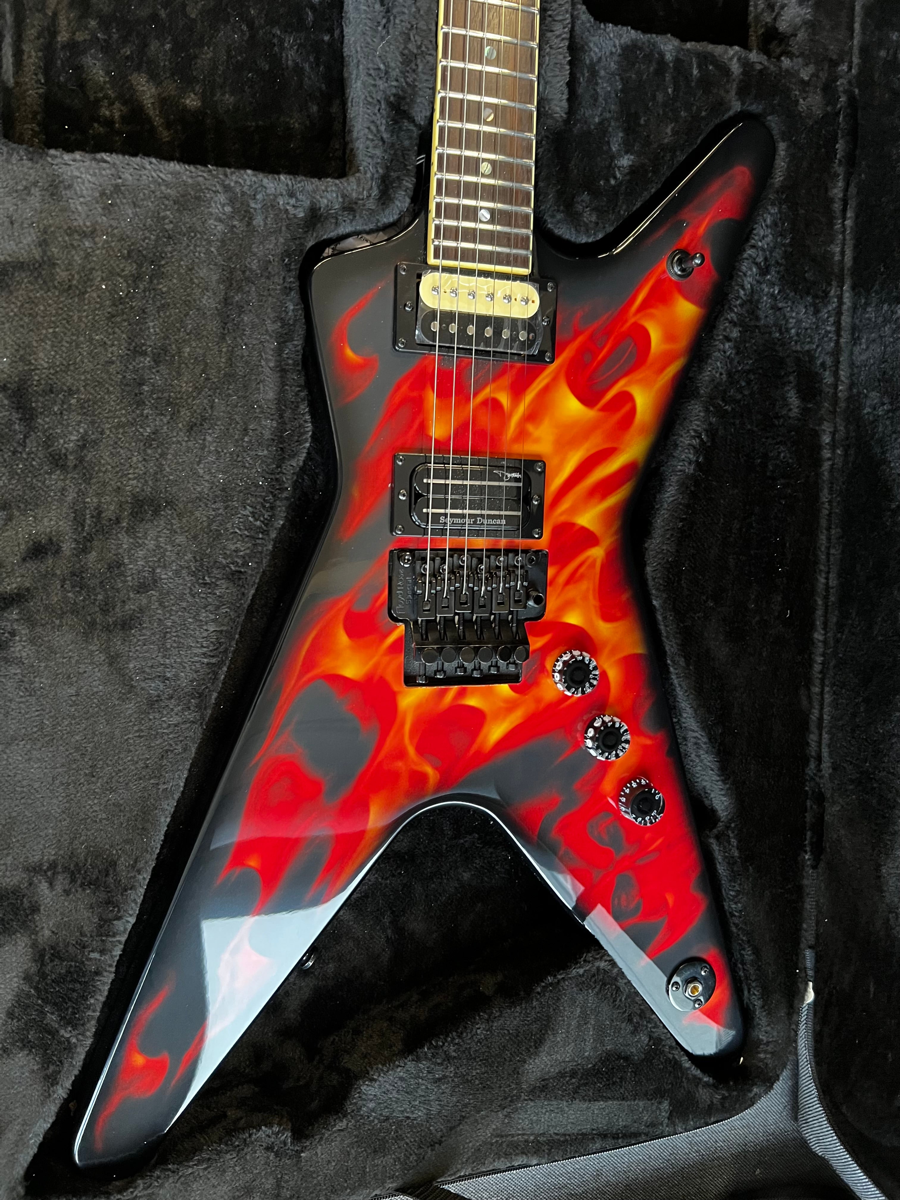 Dean ML Dimebag Dime O Flame Electric guitar b-stock