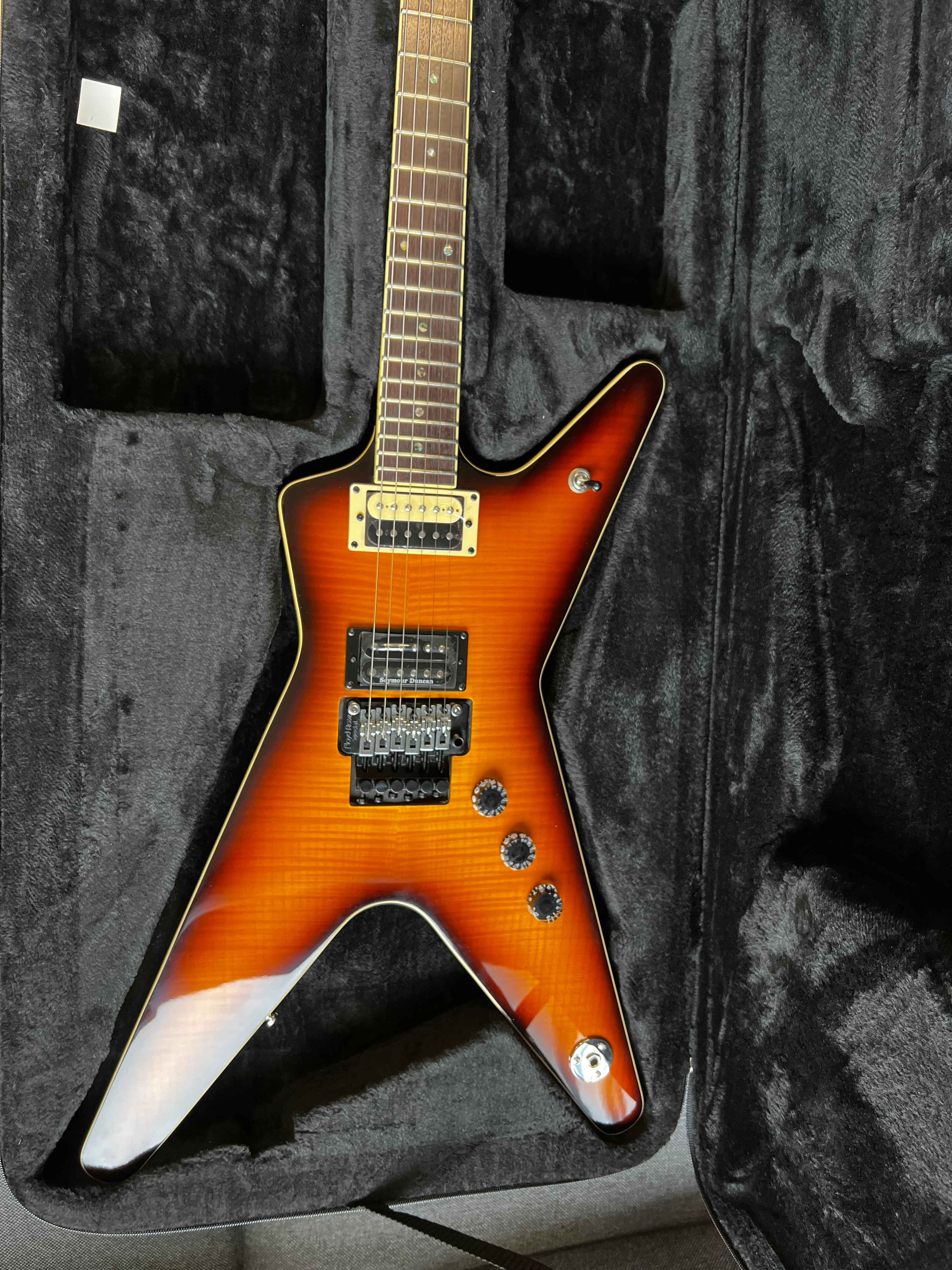 DEAN ML Far Beyond Driven electric guitar