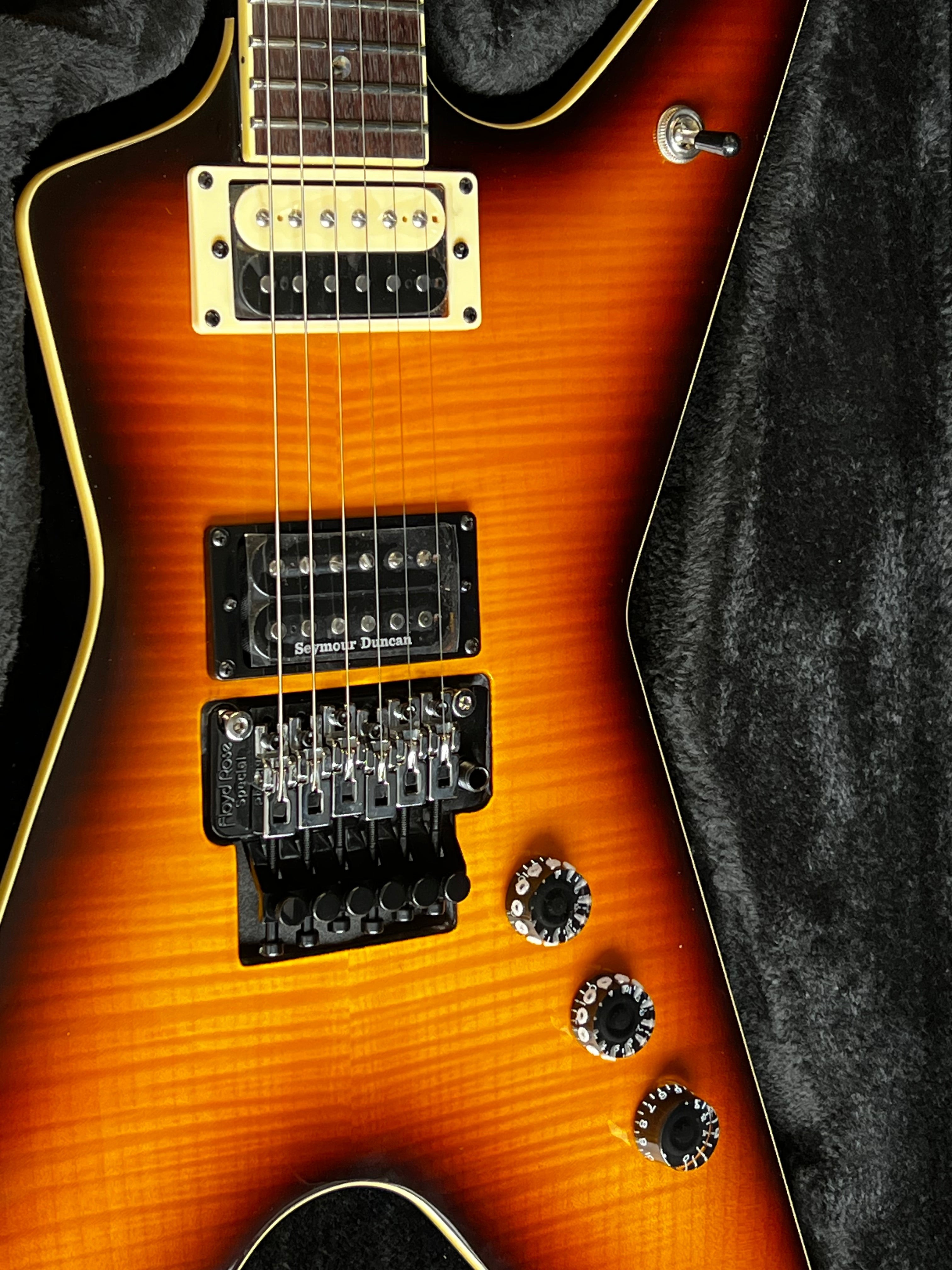 DEAN ML Far Beyond Driven electric guitar