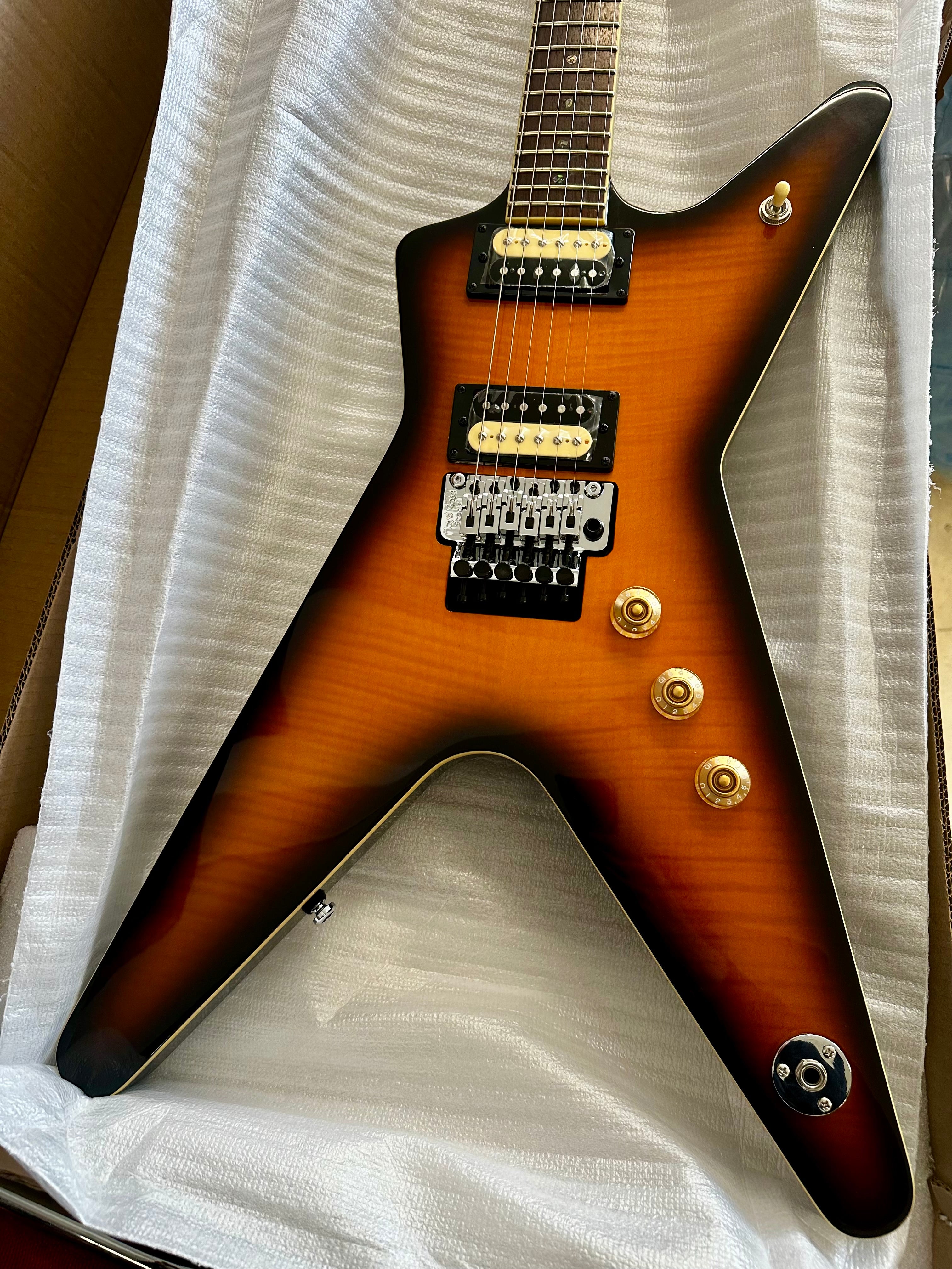 Dean ML 79 Floyd Flame Top TBZ Electric Guitar