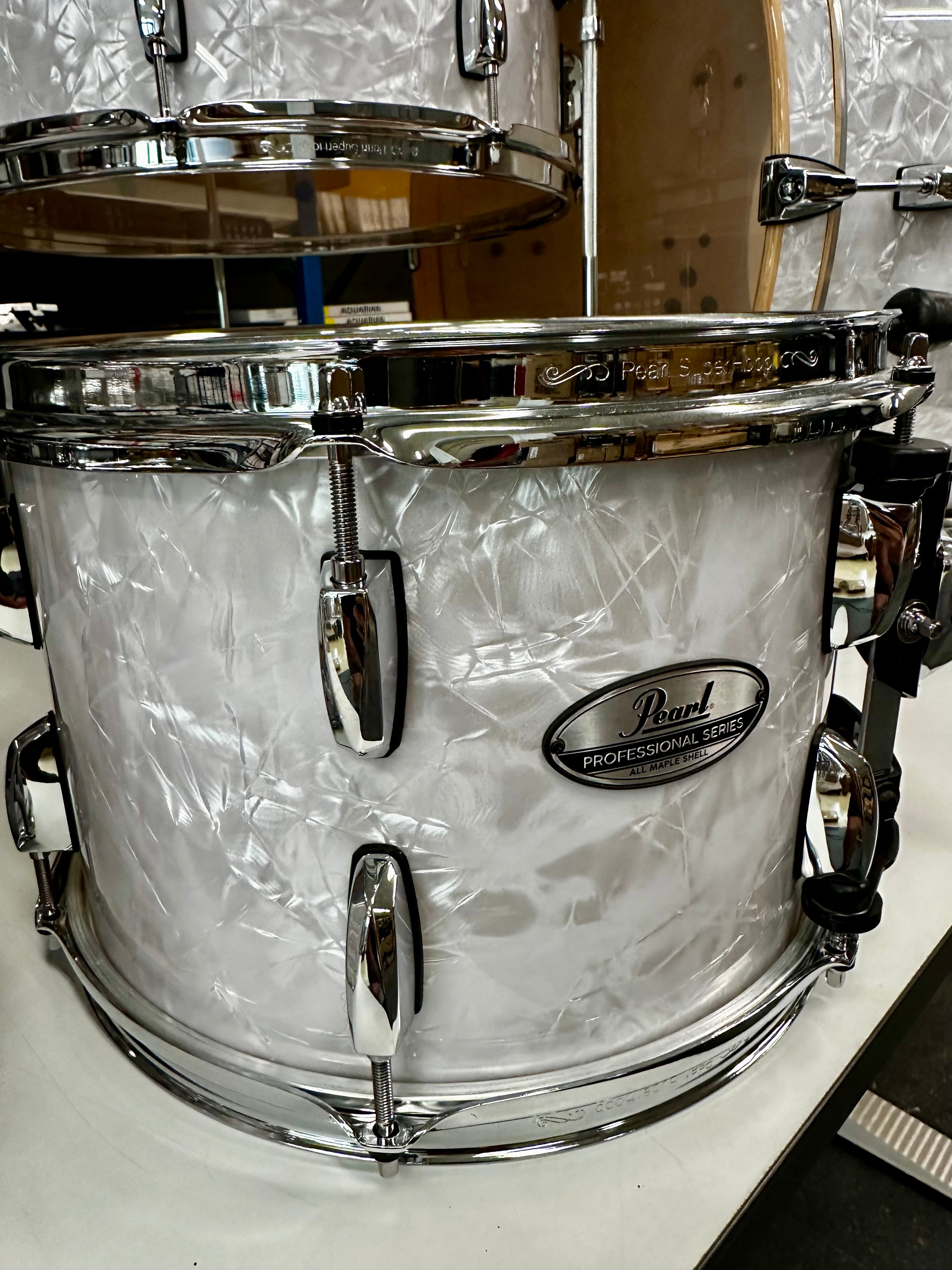 PEARL PMX924XSP/C448 White Marine Pearl Professional Series Shell pack