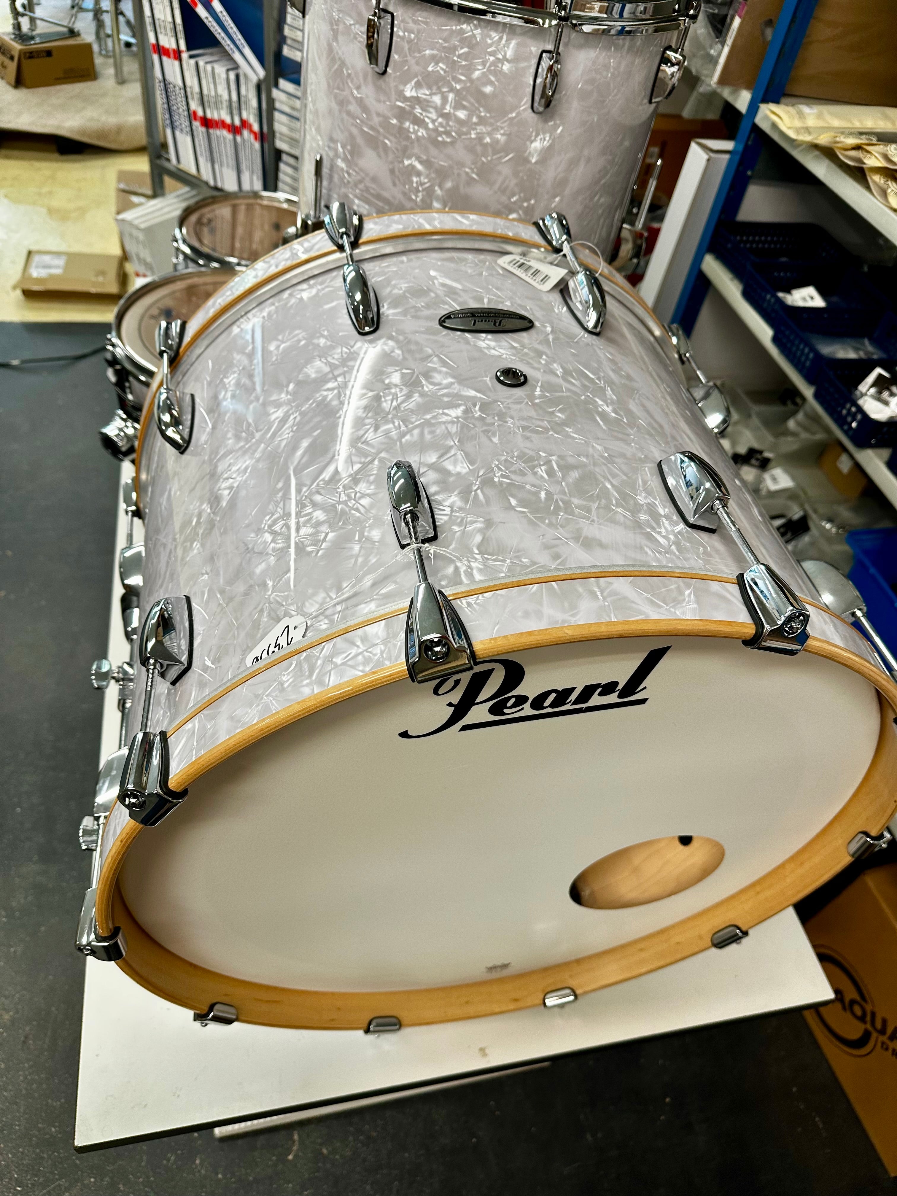 PEARL PMX924XSP/C448 White Marine Pearl Professional Series Shell pack