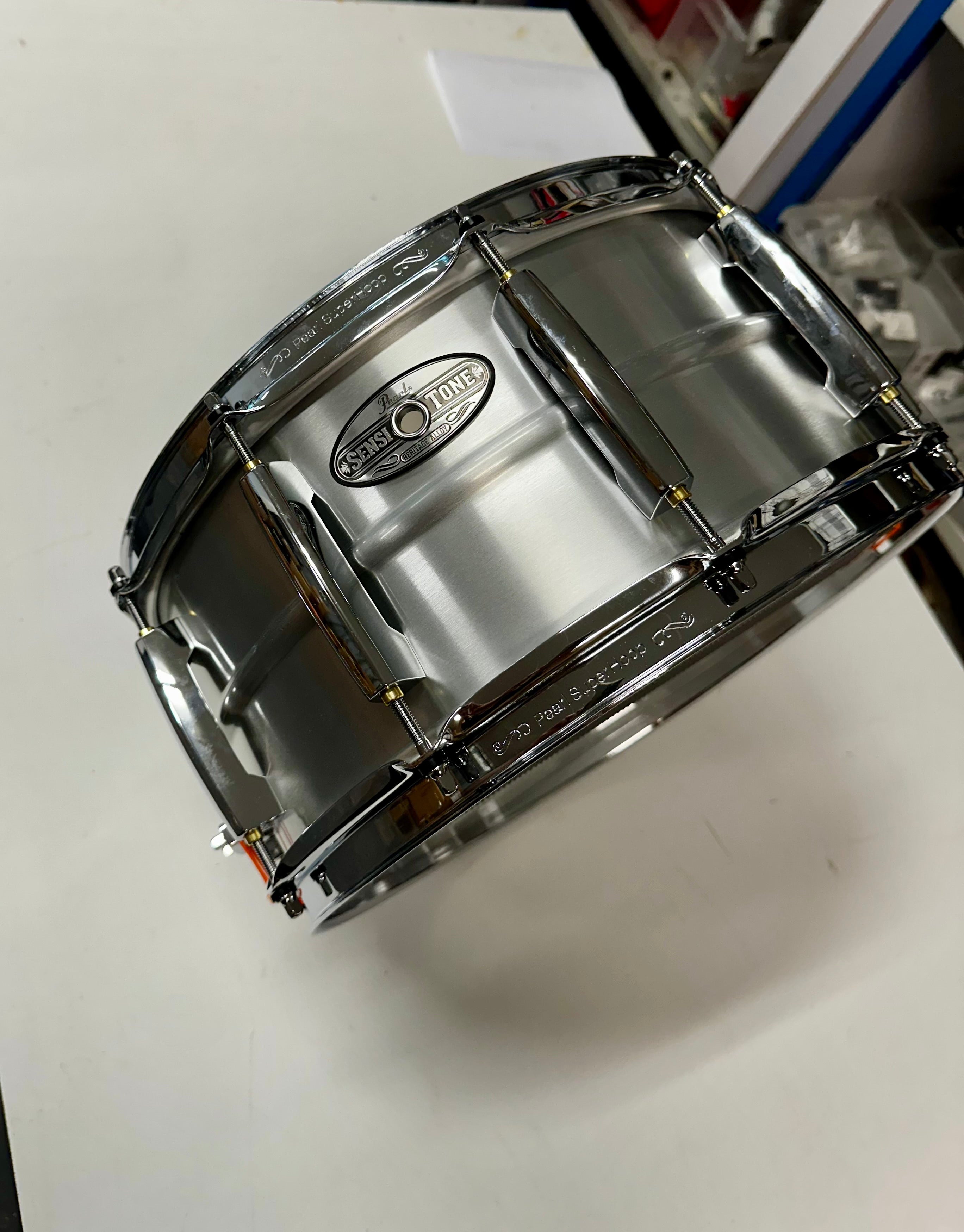 PEARL 14”x6.5” SENSITONE ALUMINIUM SNARE DRUM B-stock
