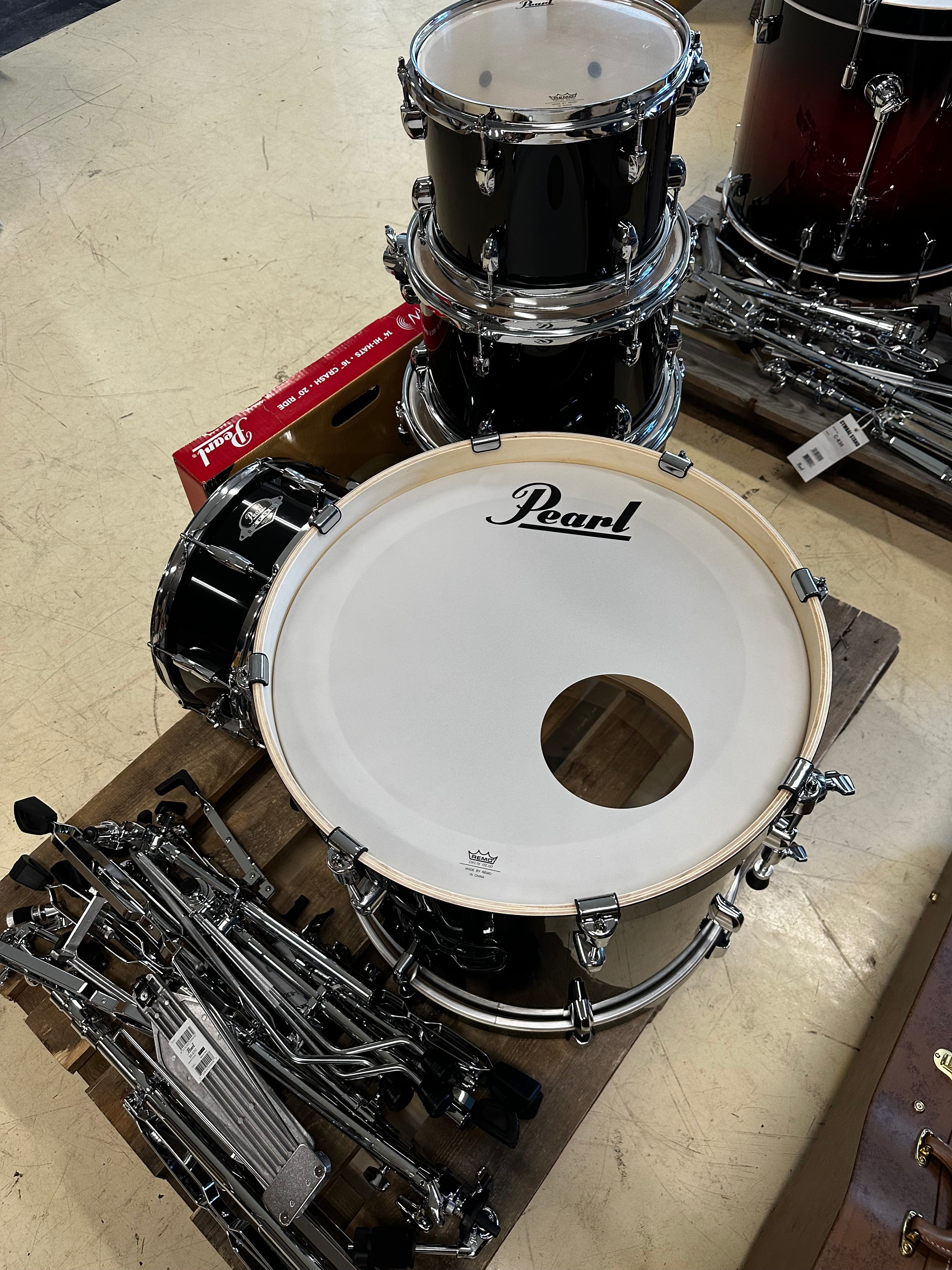 20" Pearl Export EXX705NBR Jet Black w/Stands & Cymbals Rumpusetti