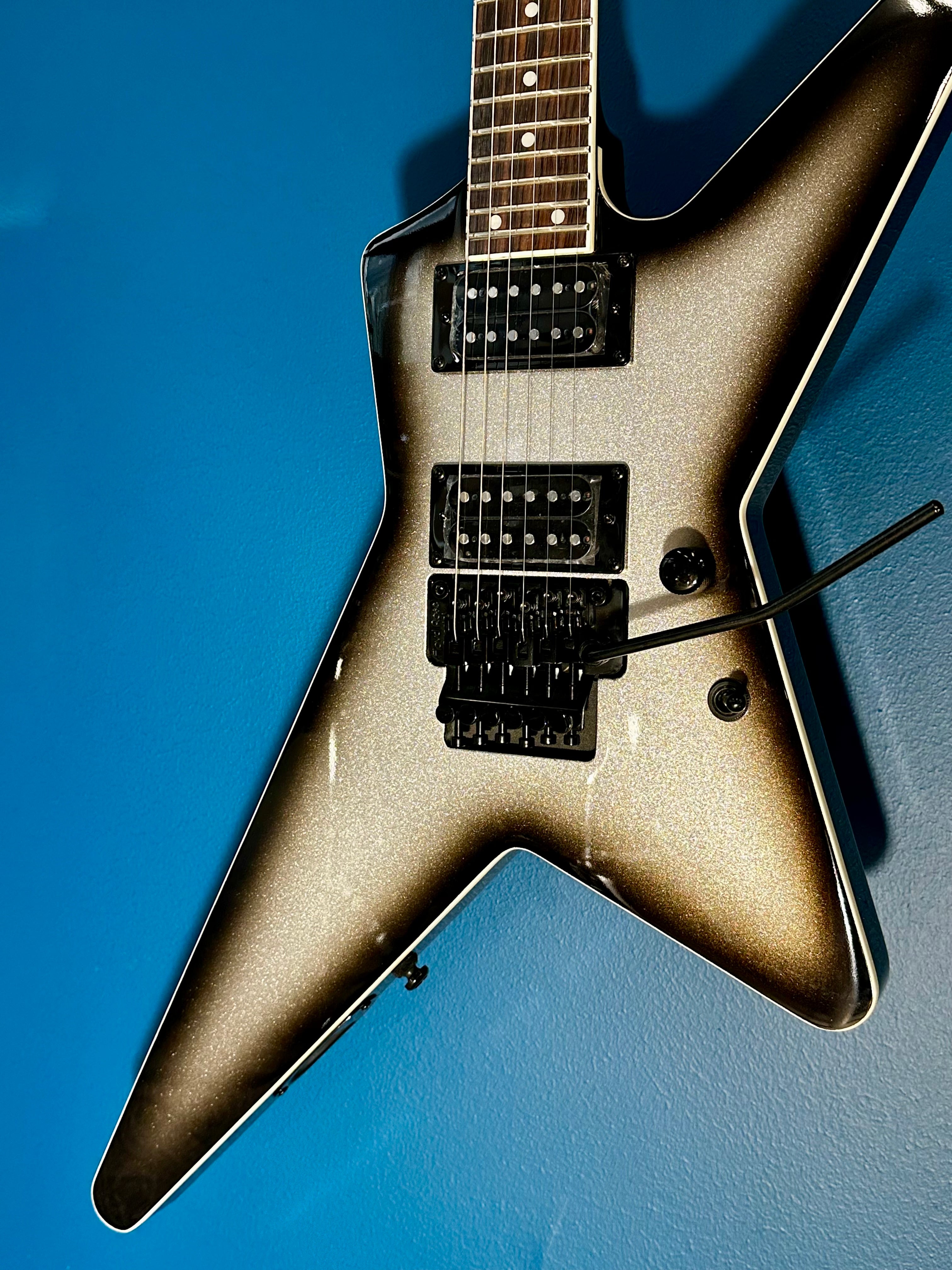 DEAN Morningstar Classic Floyd Silverburst