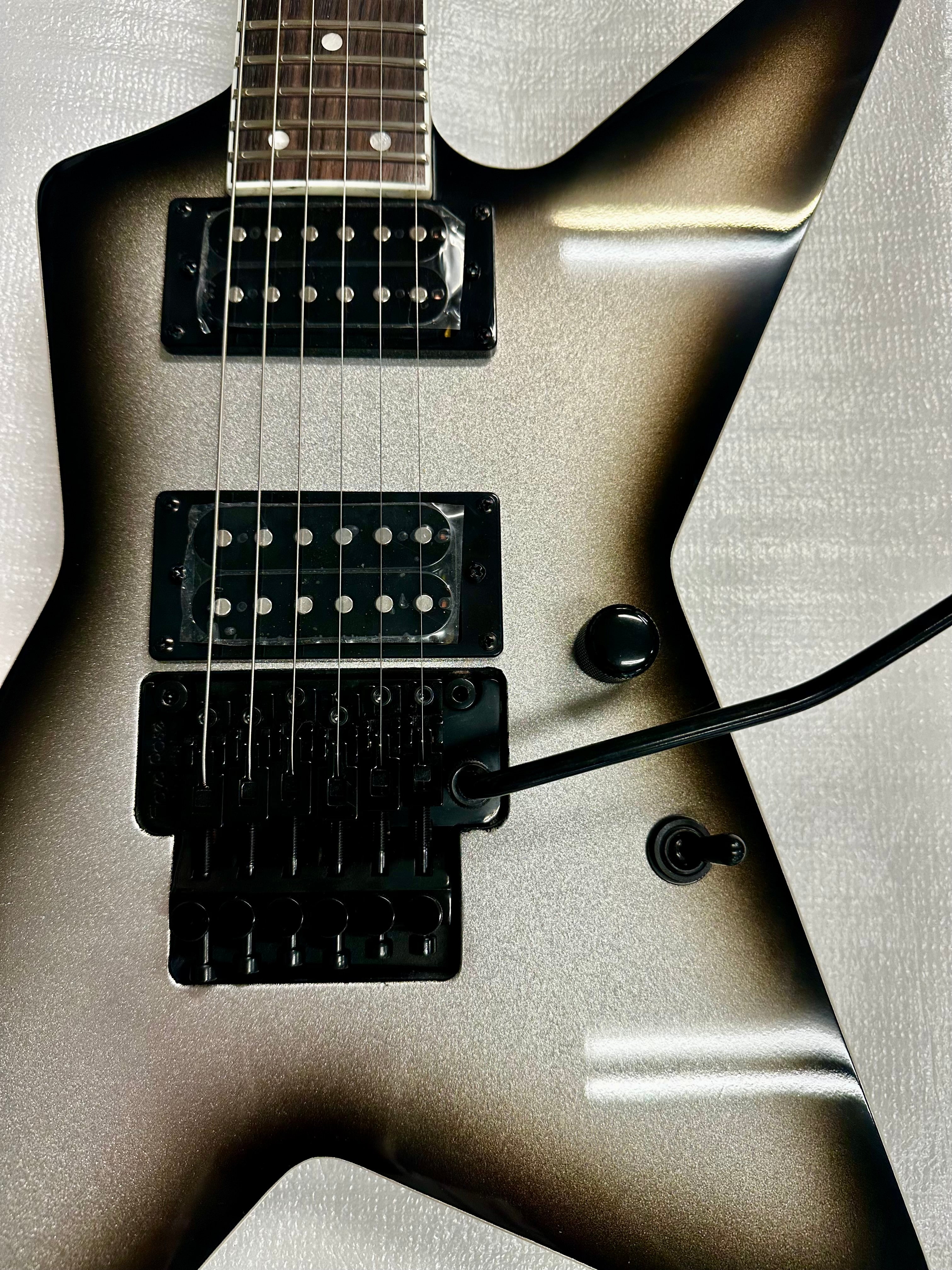 DEAN Morningstar Classic Floyd Silverburst