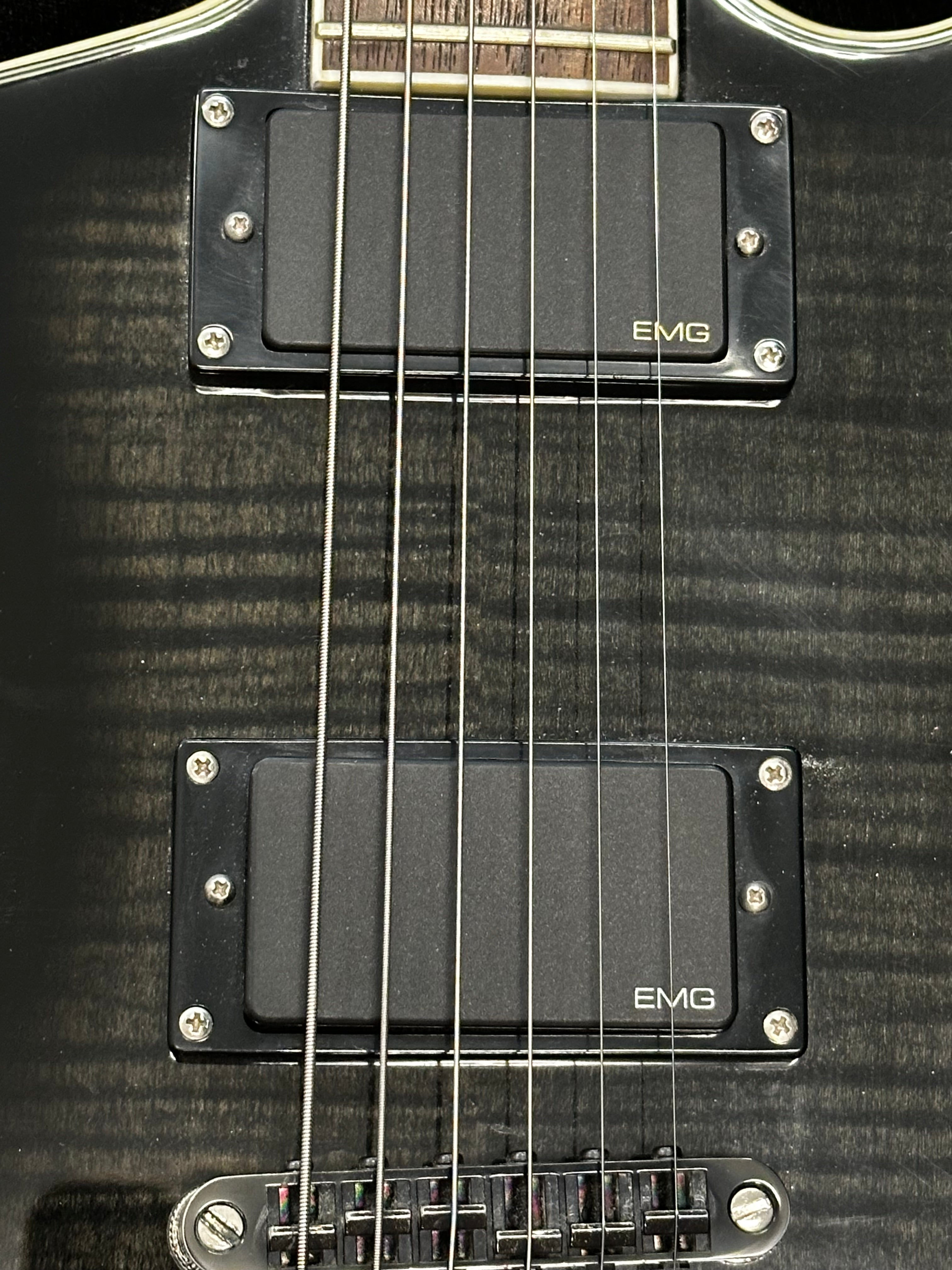 DEAN ML 30th Anniversary Edition Black Burst