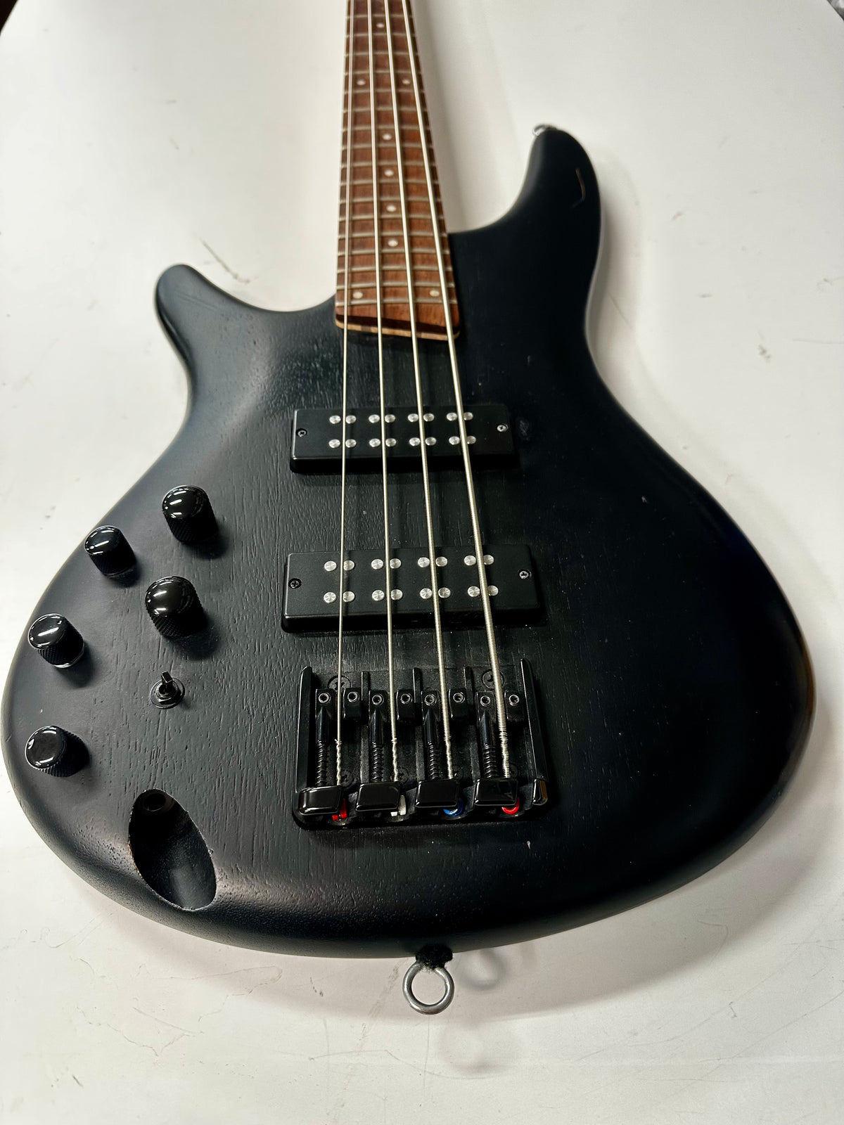 Ibanez by Soundgear Lefty bass