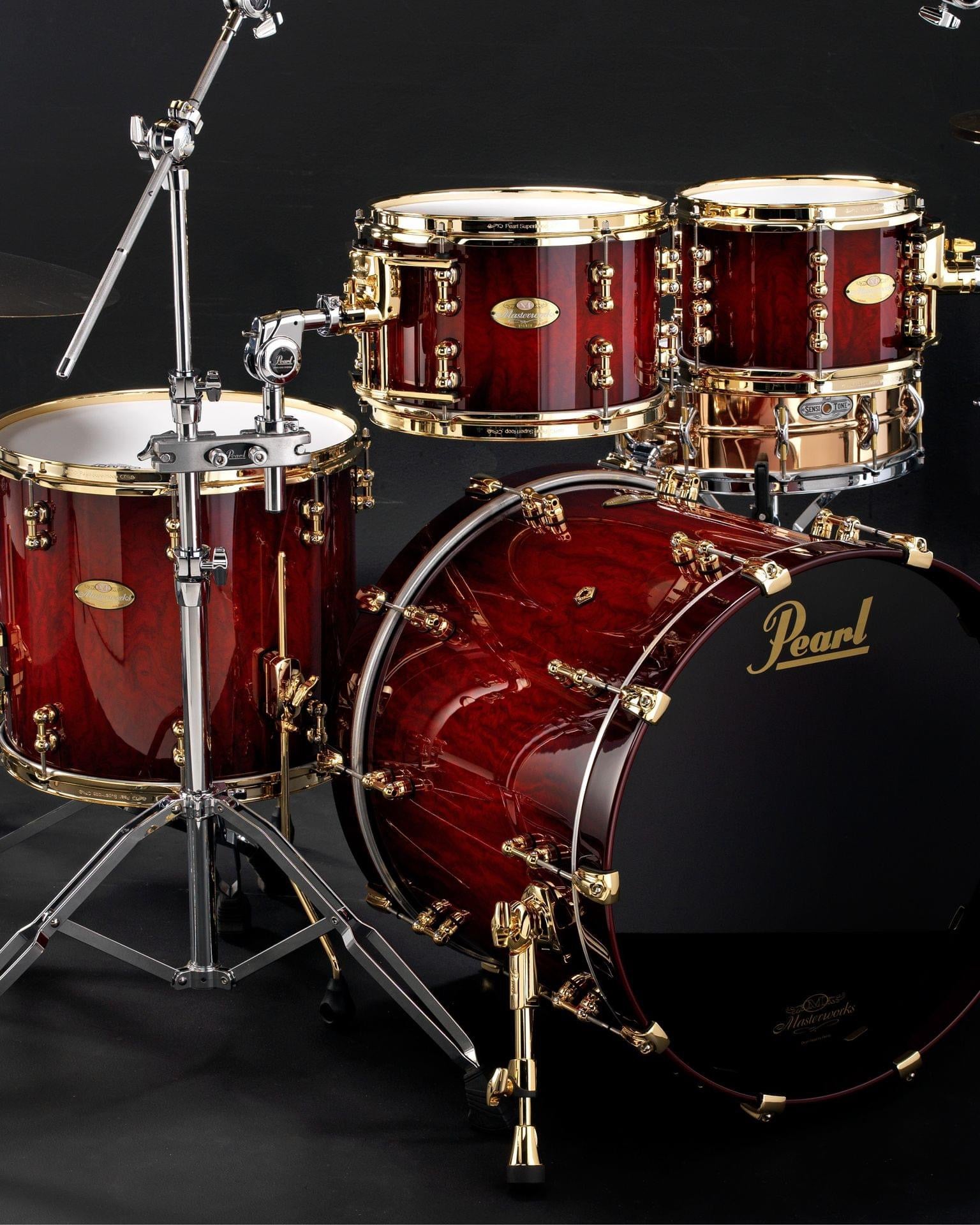 PEARL Masterworks 22"x18", 10"x8", 12x8", 16"x16" Wine Red w/Gold hw