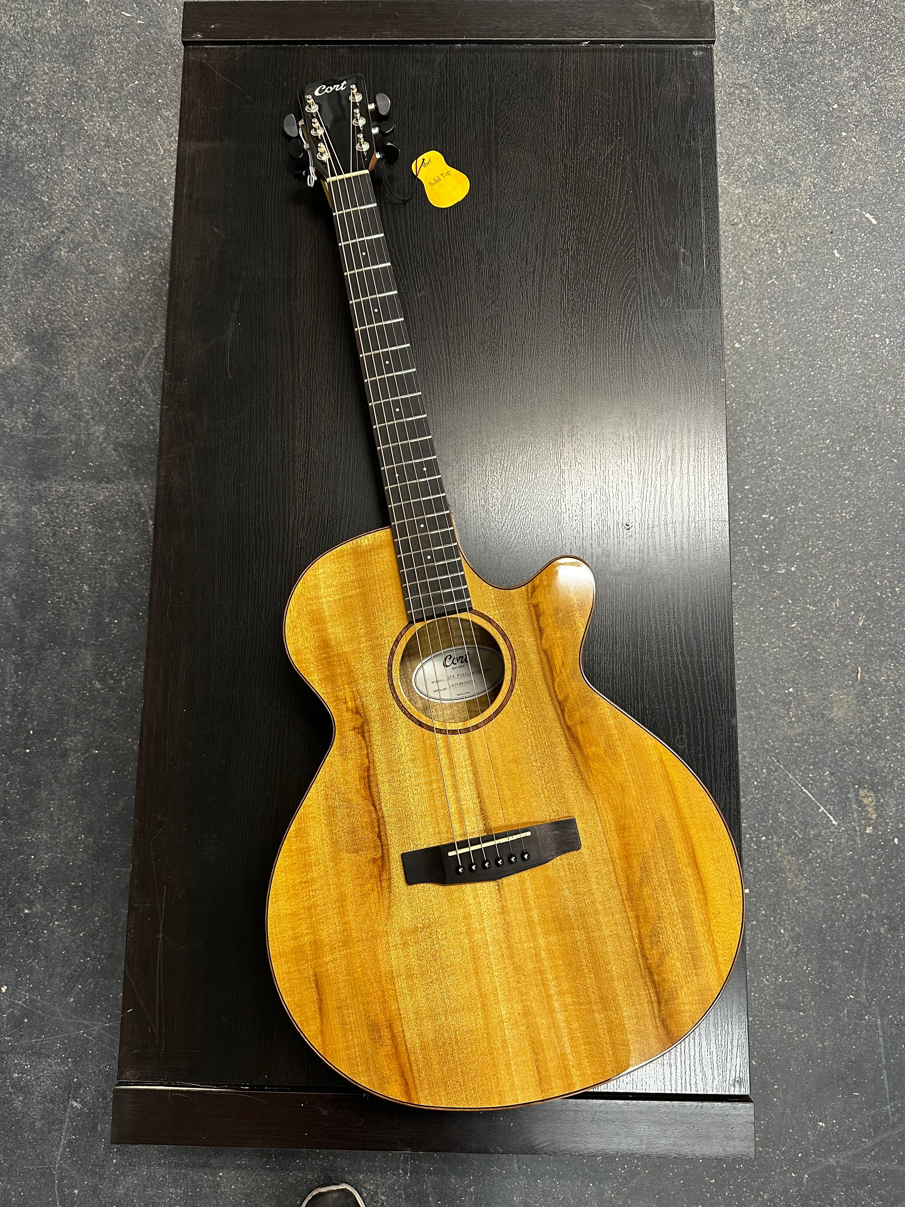 CORT SFX-MYRTLEWOOD Natural elektro/akustinen kitara