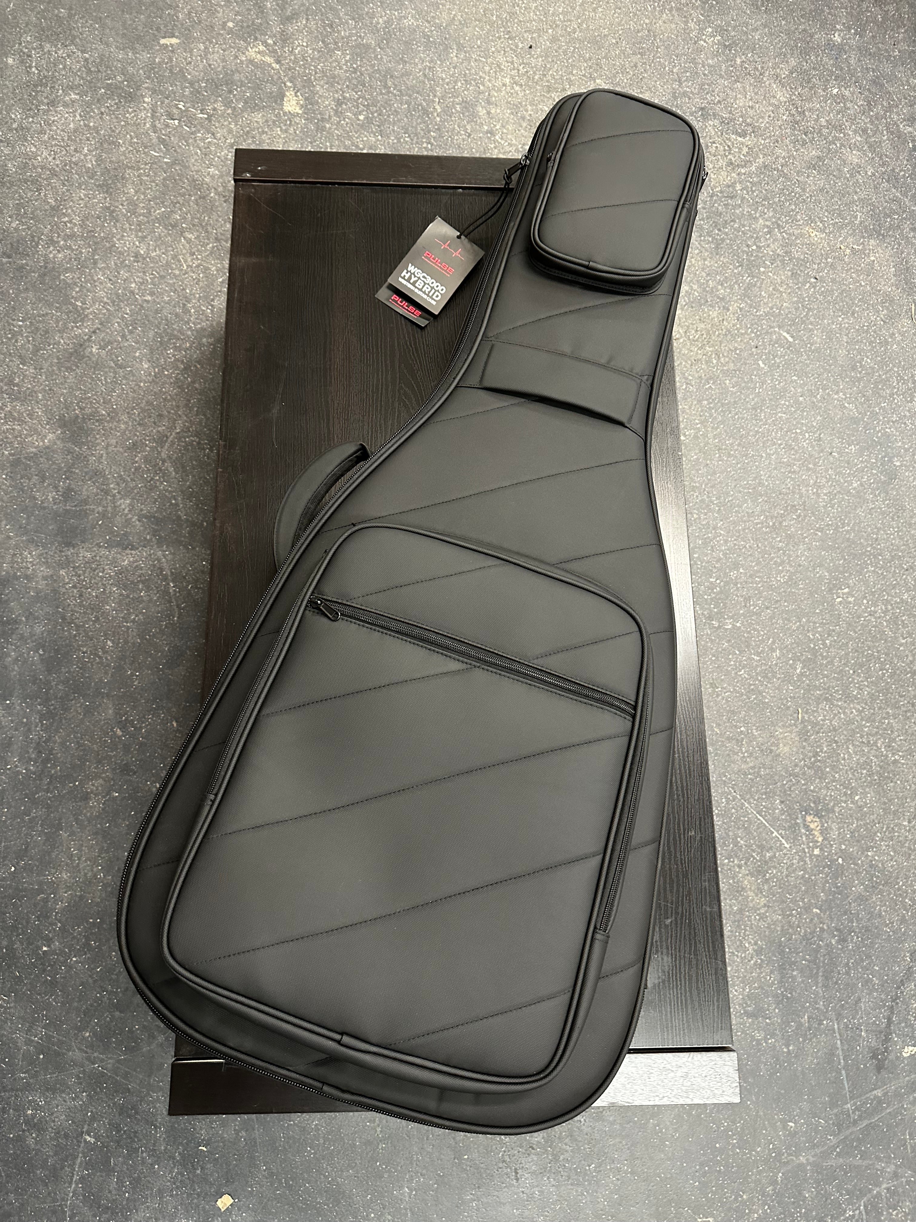 PULSE WGC3000 guitar case