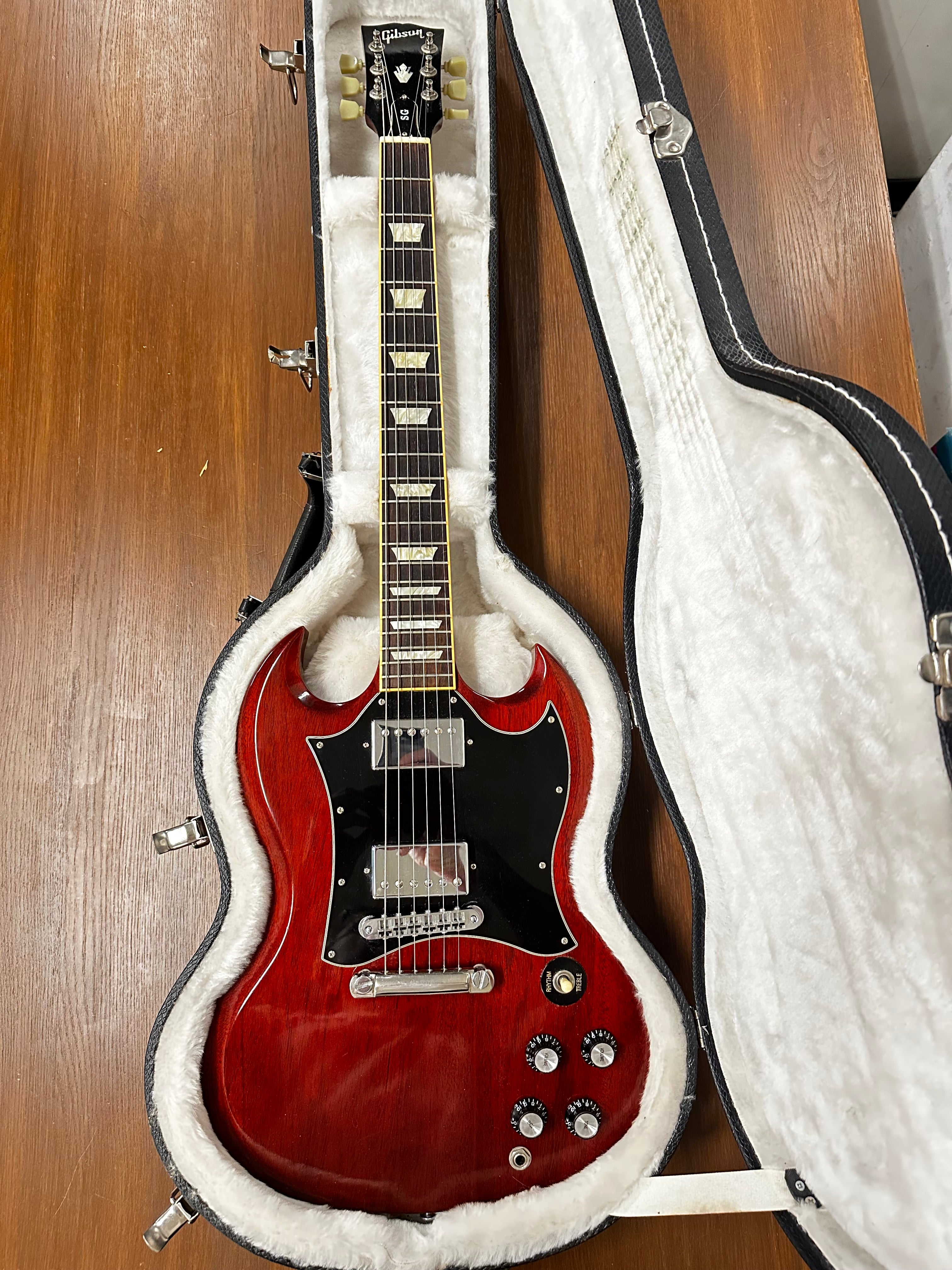 GIBSON SG Standard 2008 Heritage Cherry Reowned käytetty