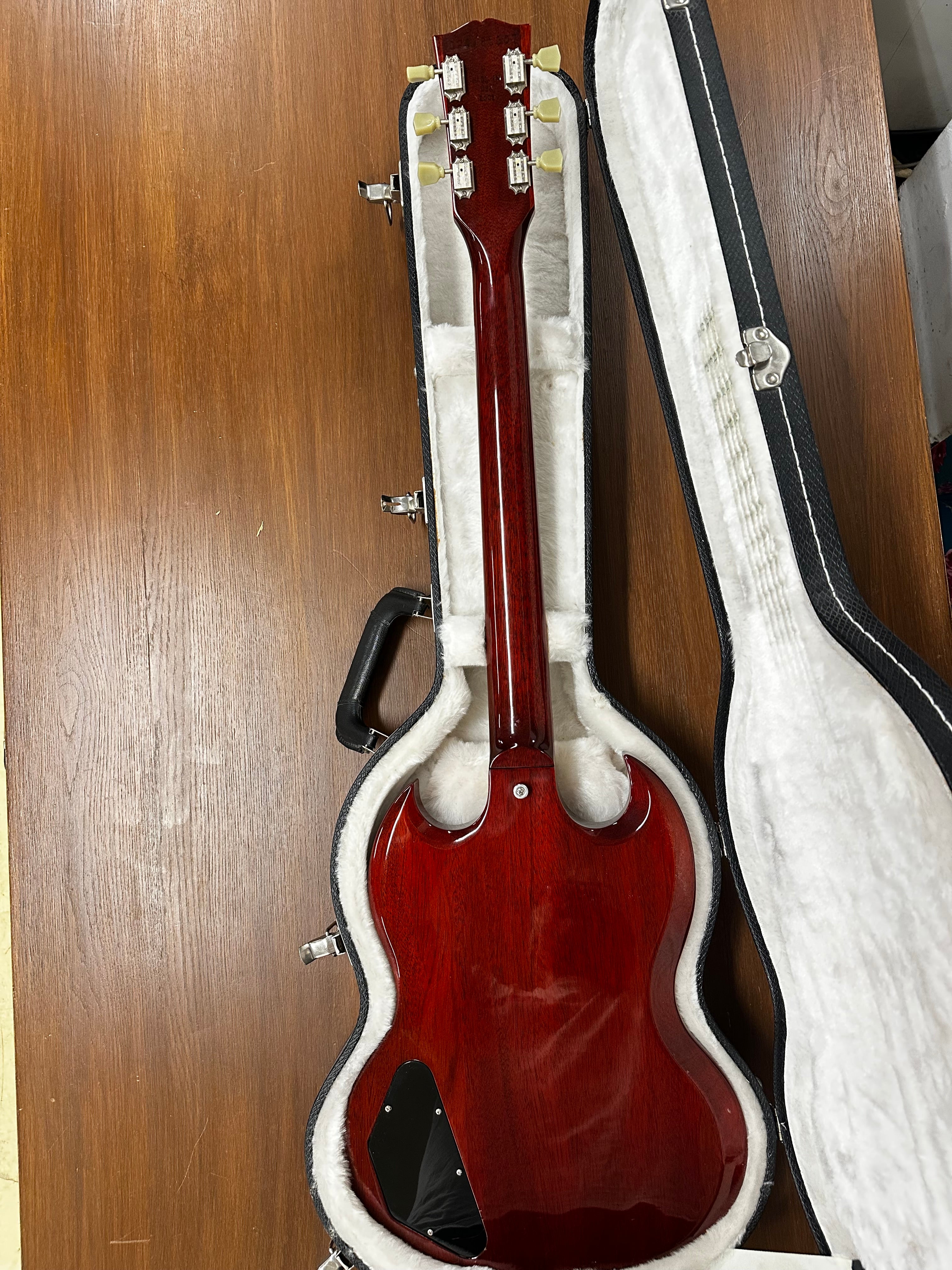 GIBSON SG Standard 2008 Heritage Cherry Reowned käytetty