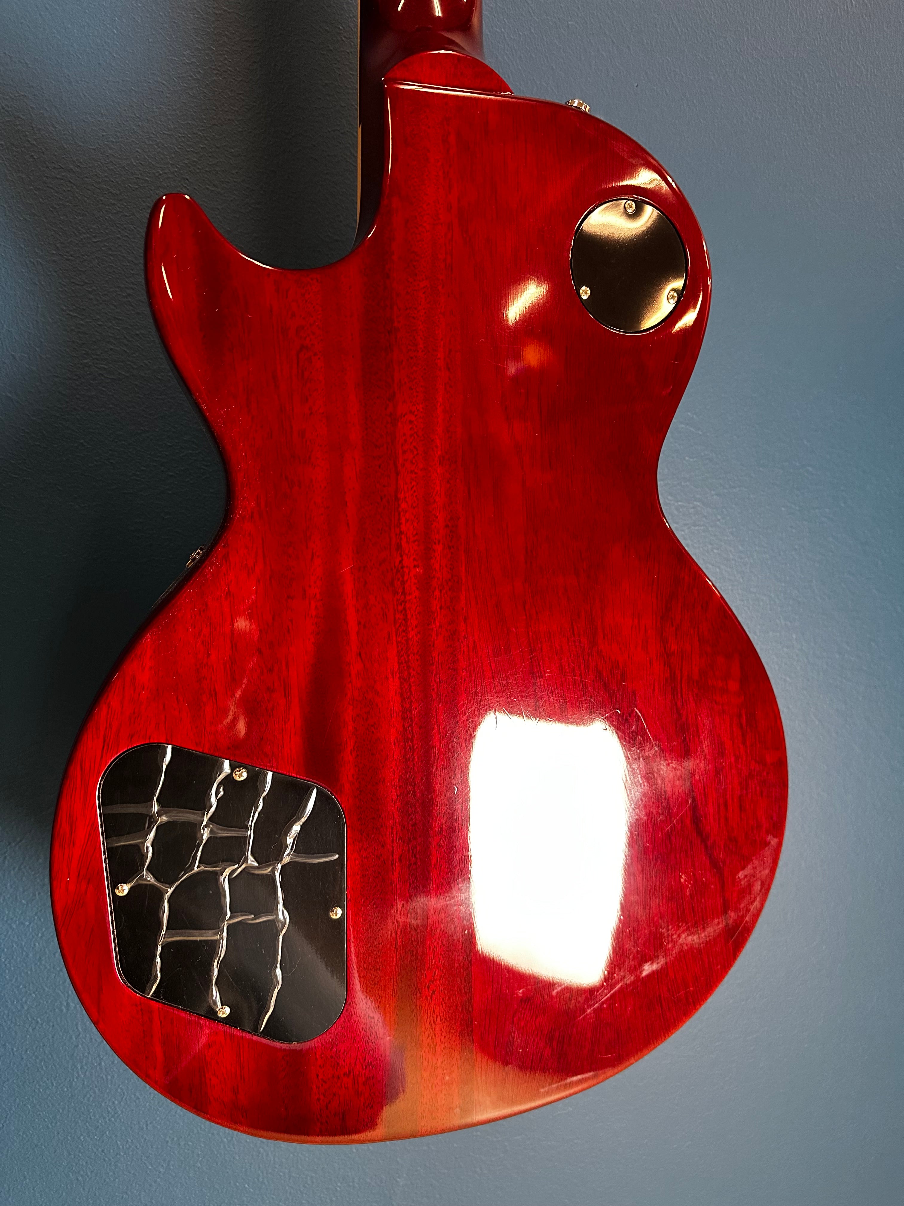 GIBSON Les Paul Deluxe 2022 electric guitar