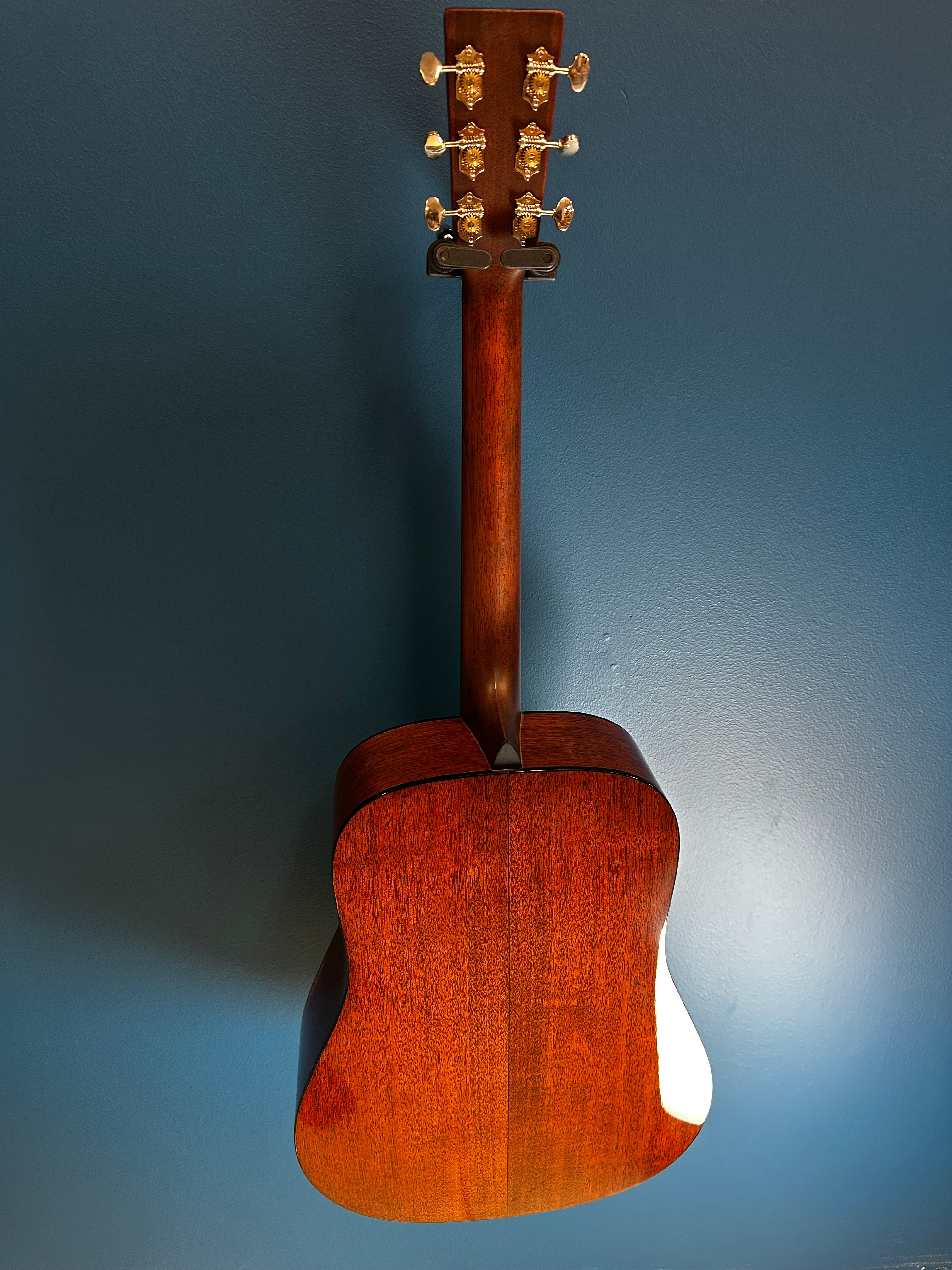 Martin D-18 Standard 2018 Acoustic Guitar