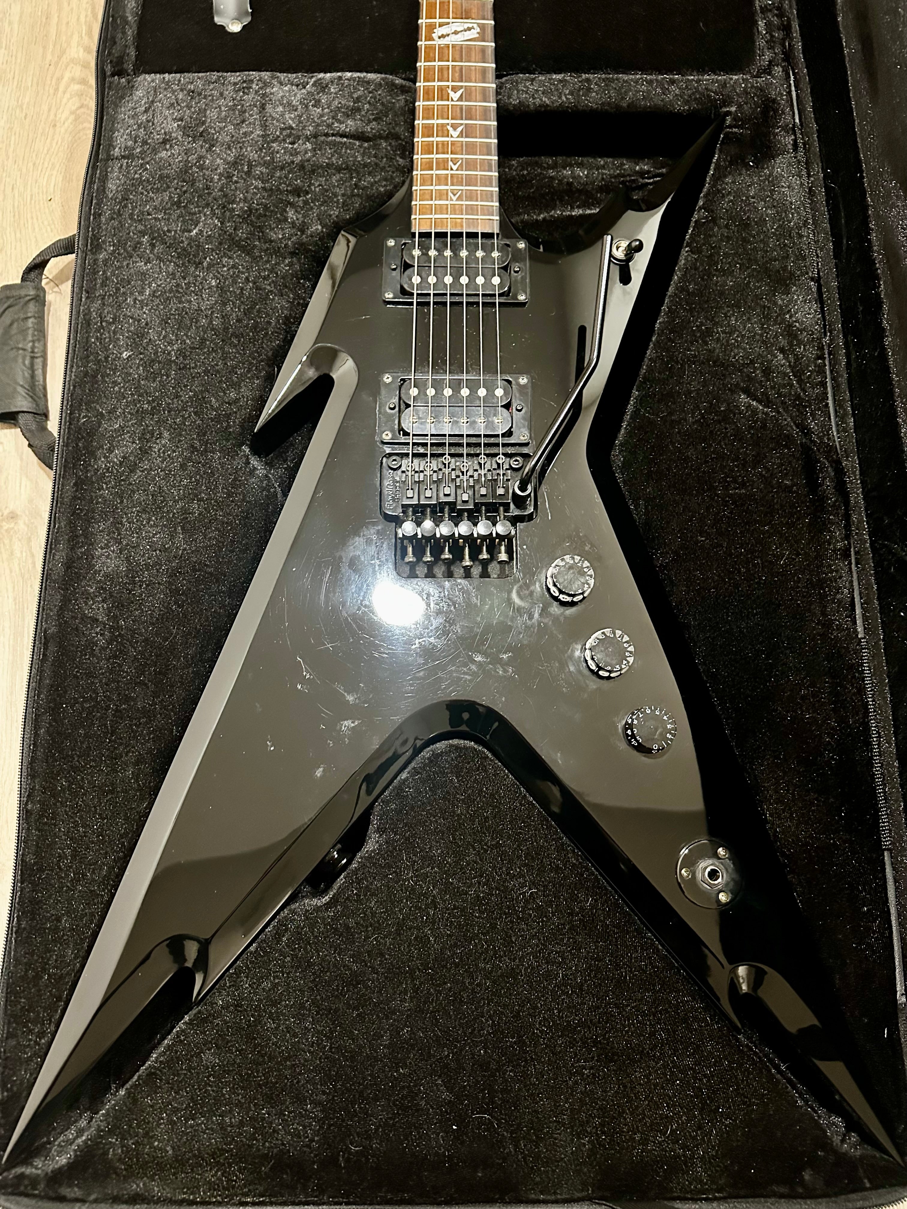 DEAN DIMEBAG RAZORBACK FLOYD CLASSIC BLACK 2011