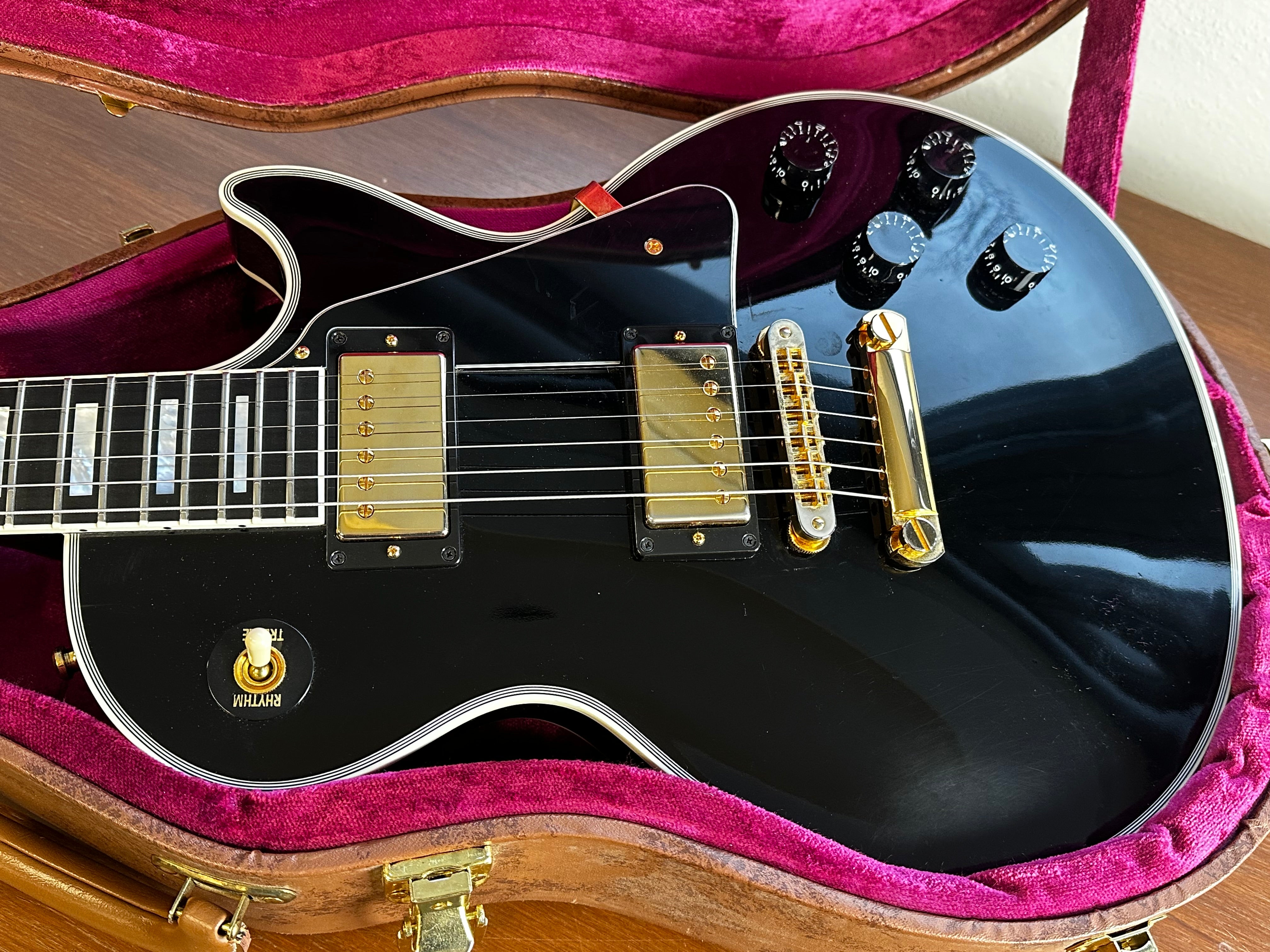 GIBSON Les Paul Custom Shop 2012 electric guitar