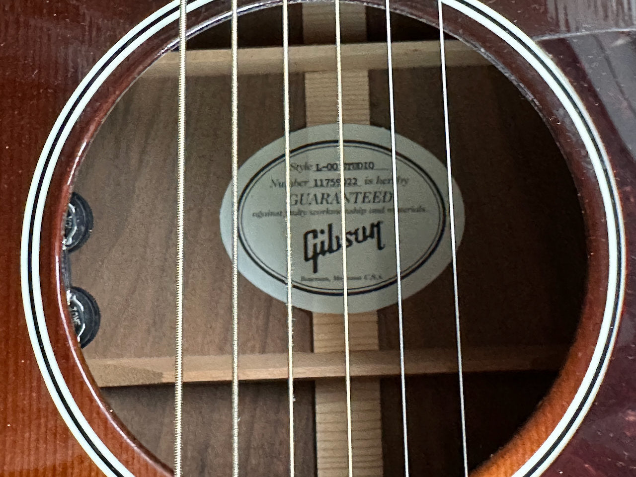 GIBSON L-00 Studio Antique Burst 2019 akustinen kitara